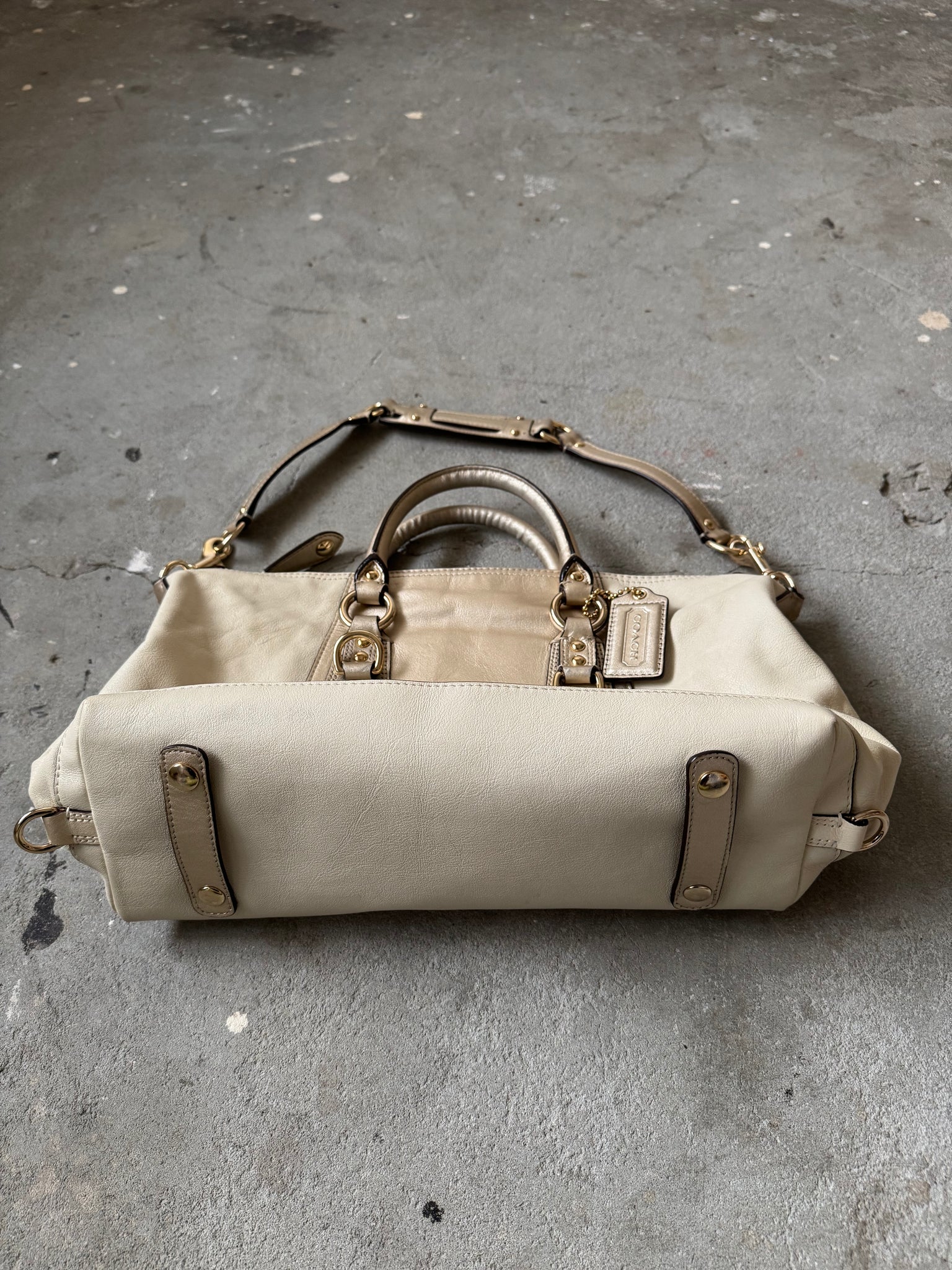 Coach 2Way Ashley Leather HandBag Ivory