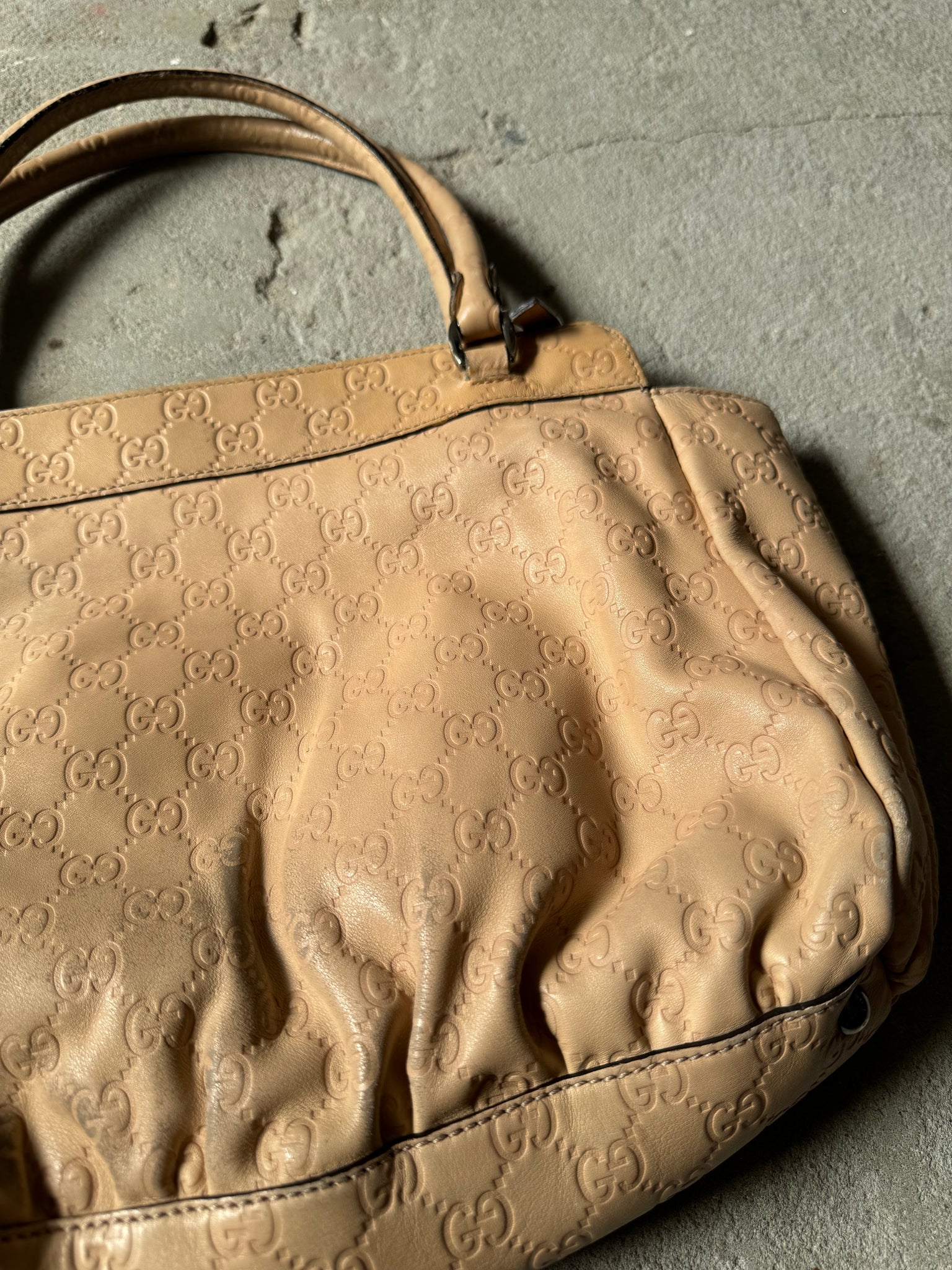 Gucci GG Monogram Leather D Ring HandBag Beige