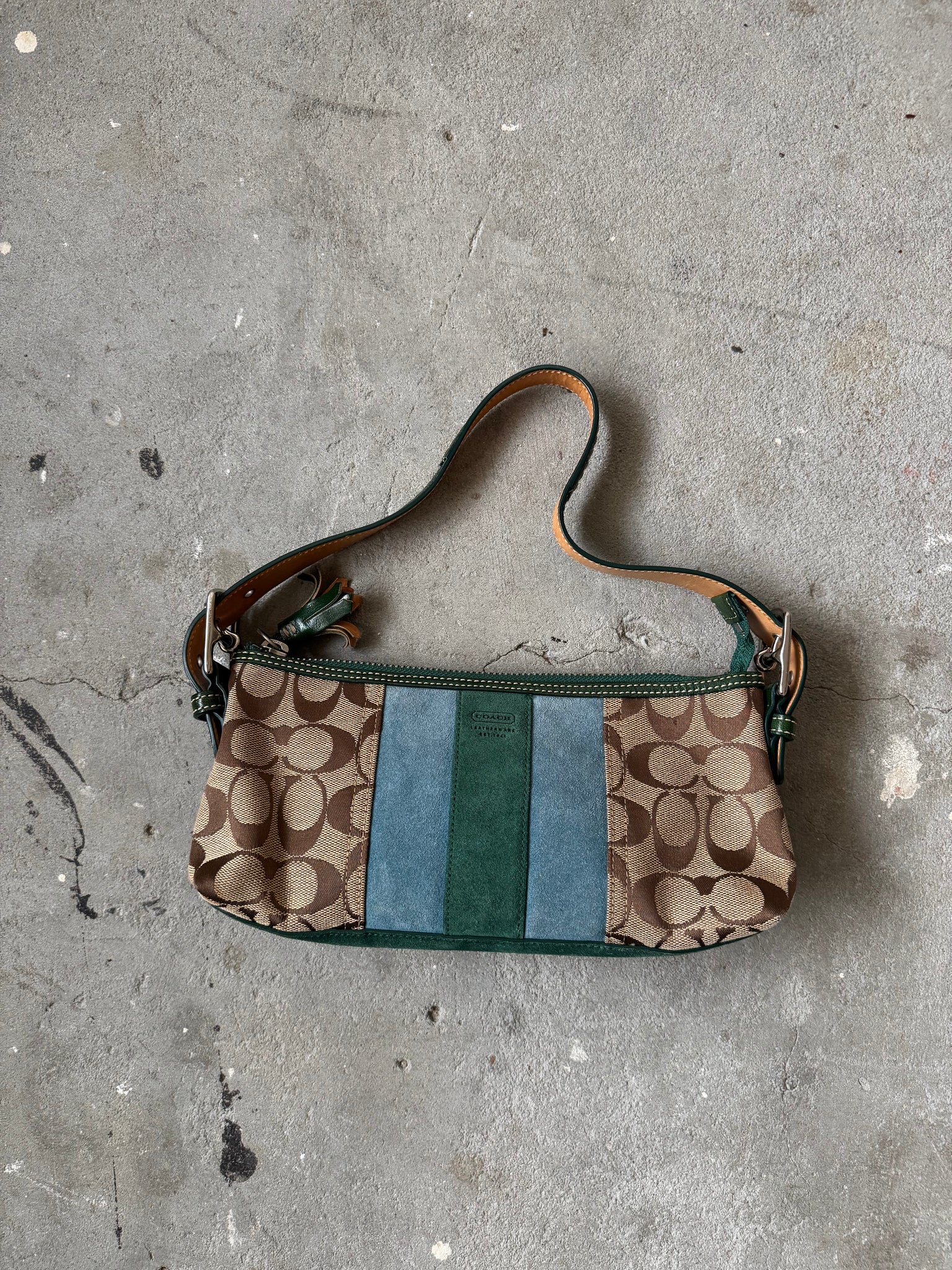 Coach Signature Hampton Strip Baguette Shoulder Bag Beige/Green