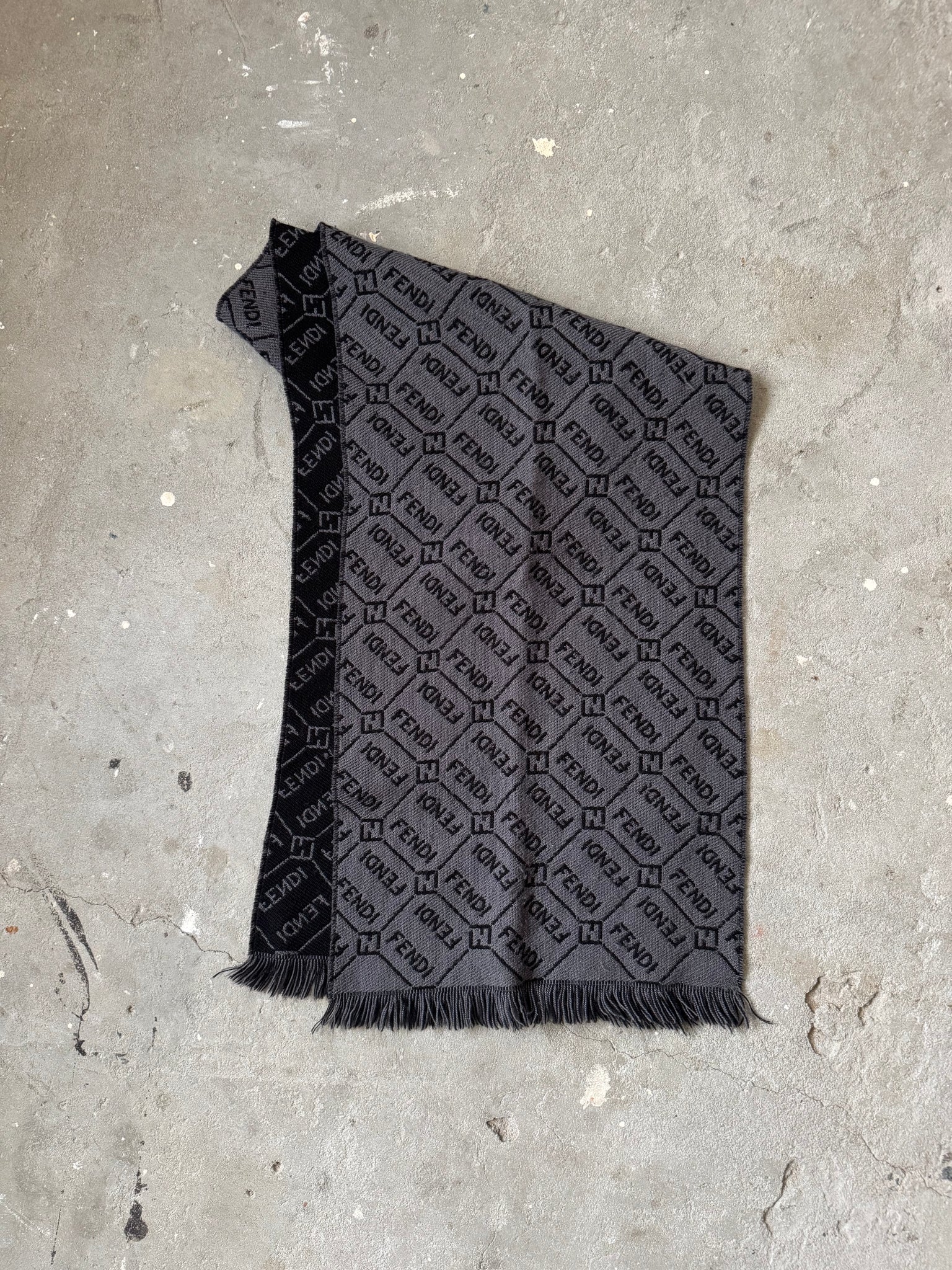 Fendi FF Logo Wool Scarf Grey/Black