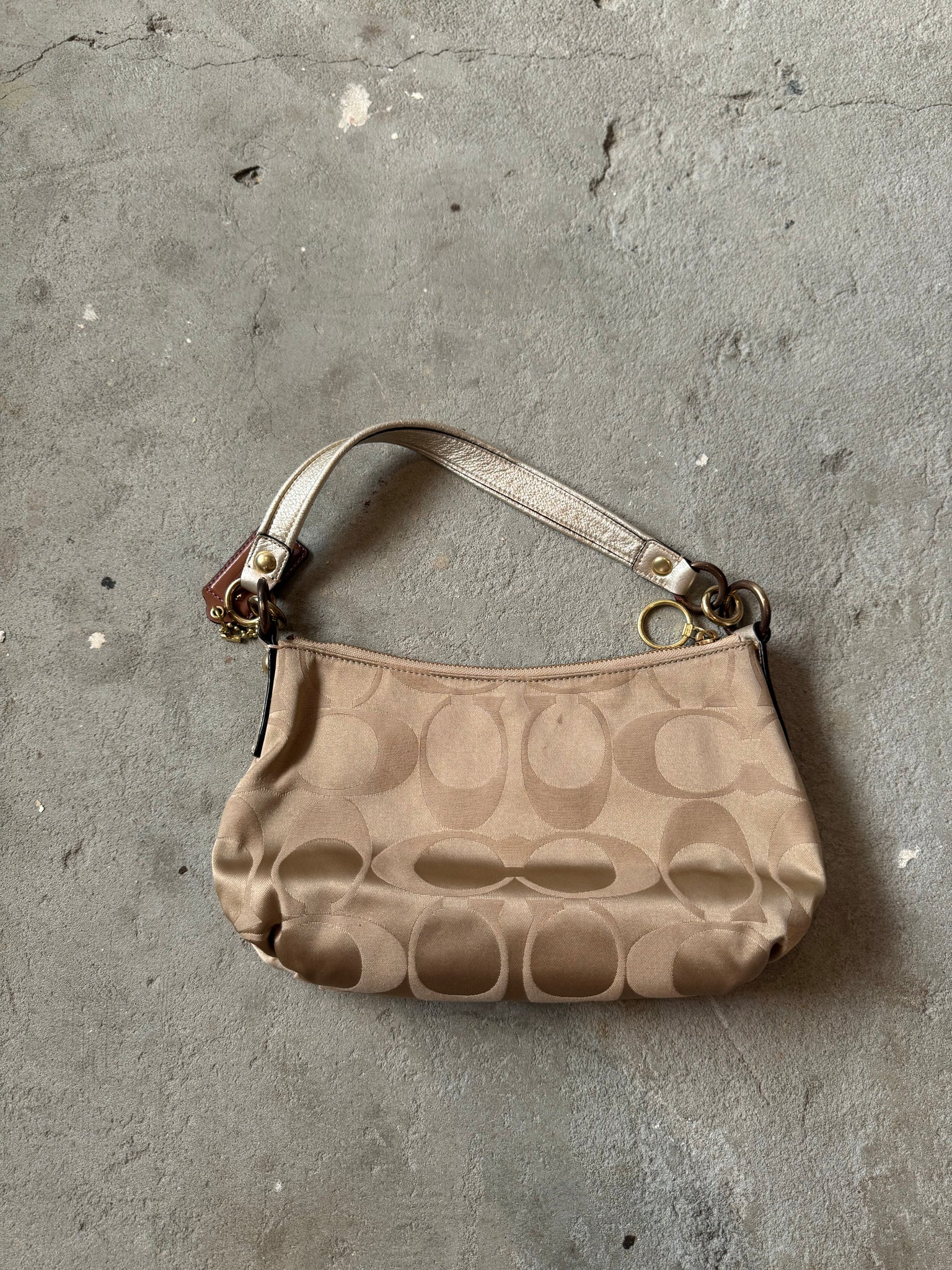 Coach Signature ShoulderBag Beige