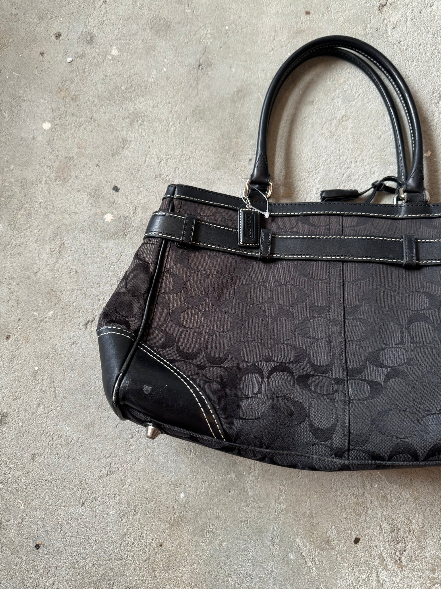 Coach Hampton Signature HandBag Black