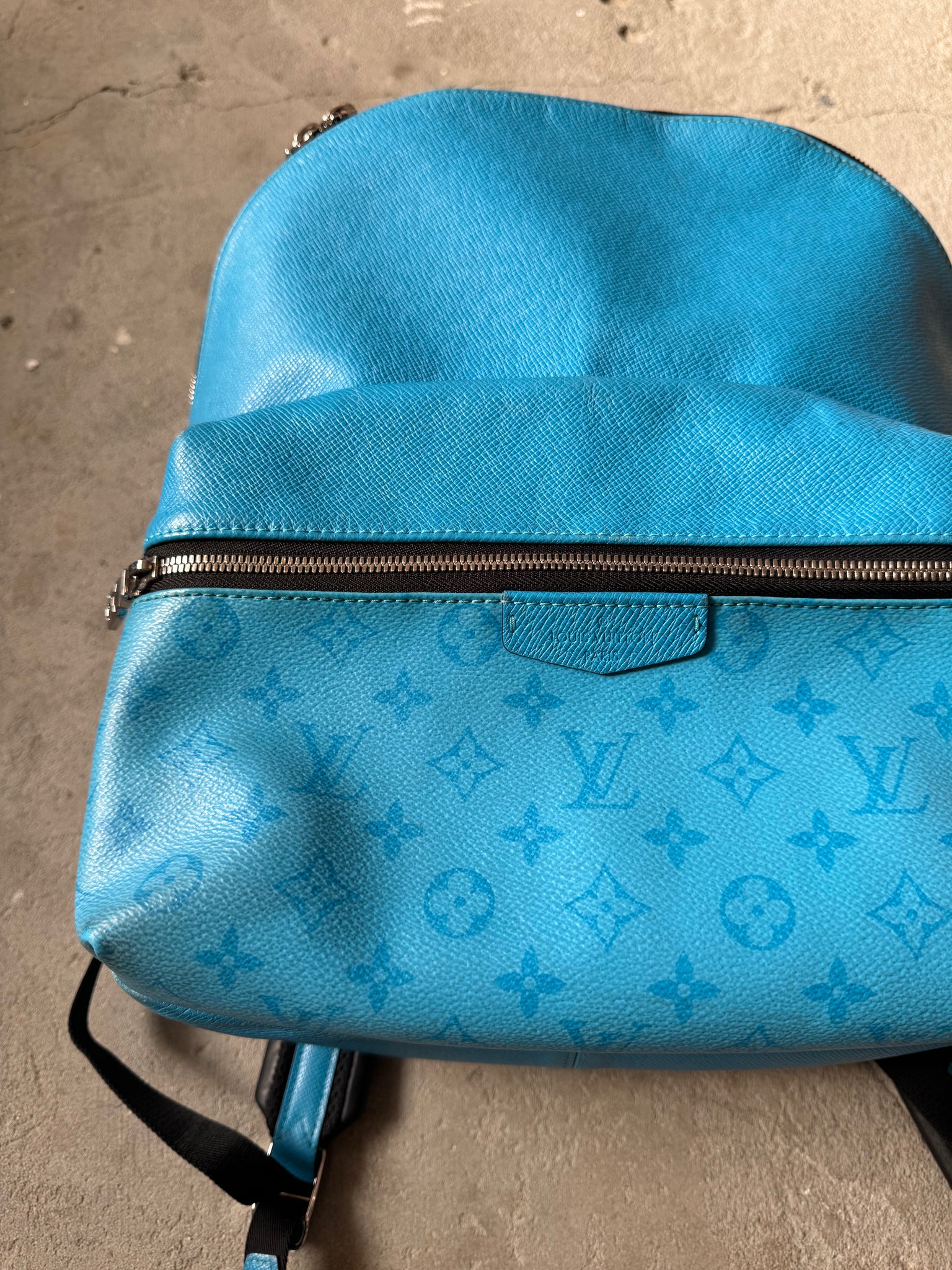 Louis Vuitton Monogram Discovery Backpack PM Lagoon Blue