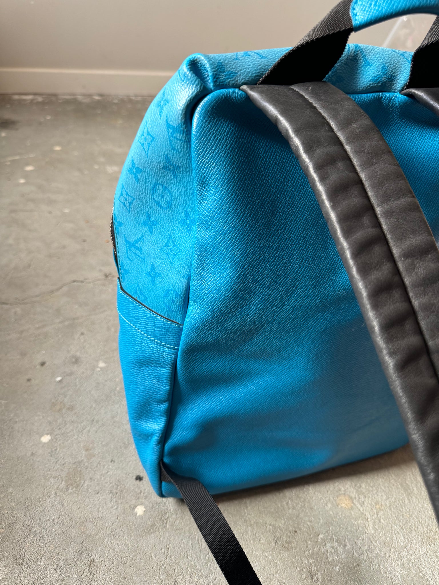 Louis Vuitton Monogram Discovery Backpack PM Lagoon Blue