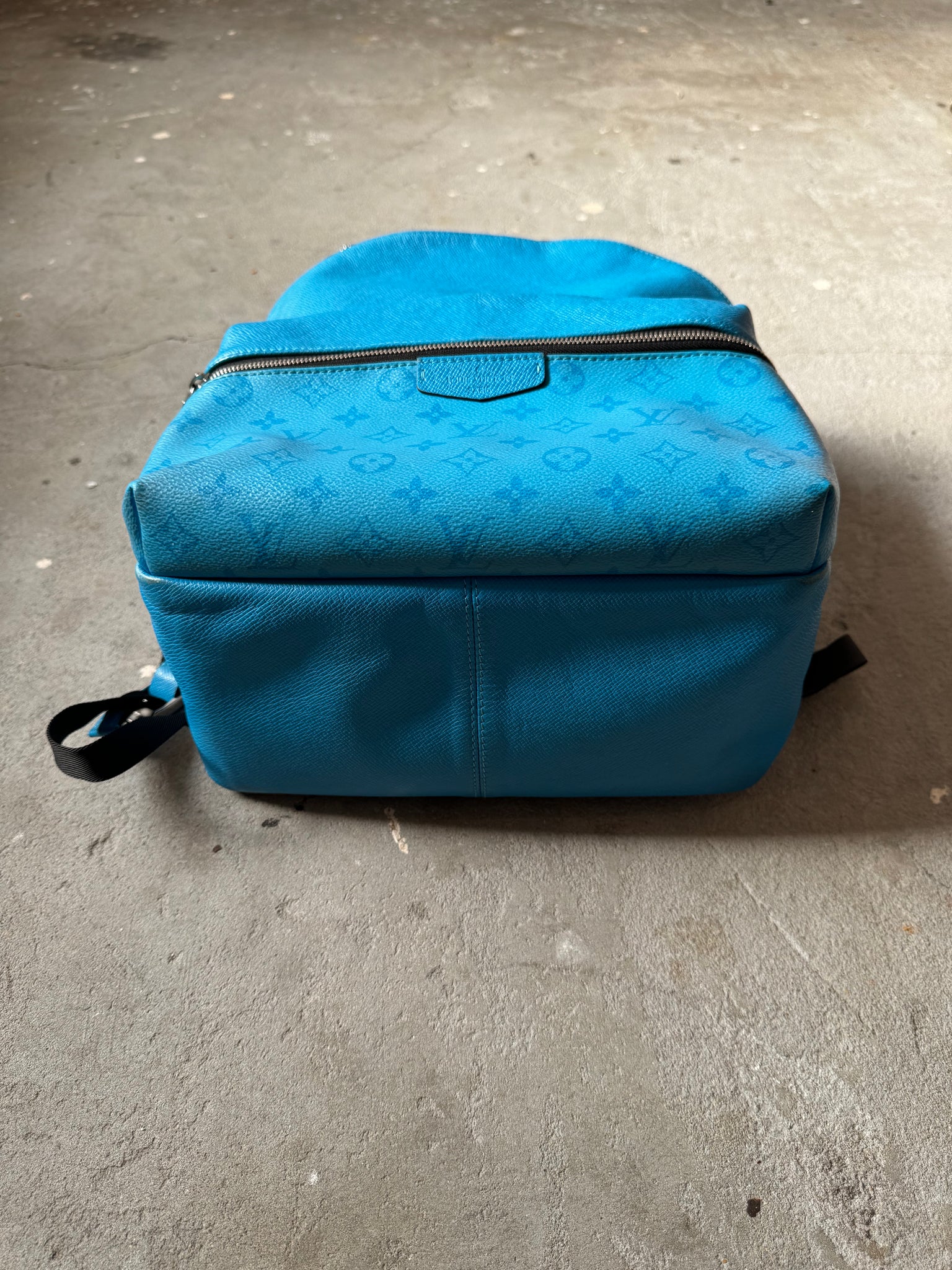 Louis Vuitton Monogram Discovery Backpack PM Lagoon Blue