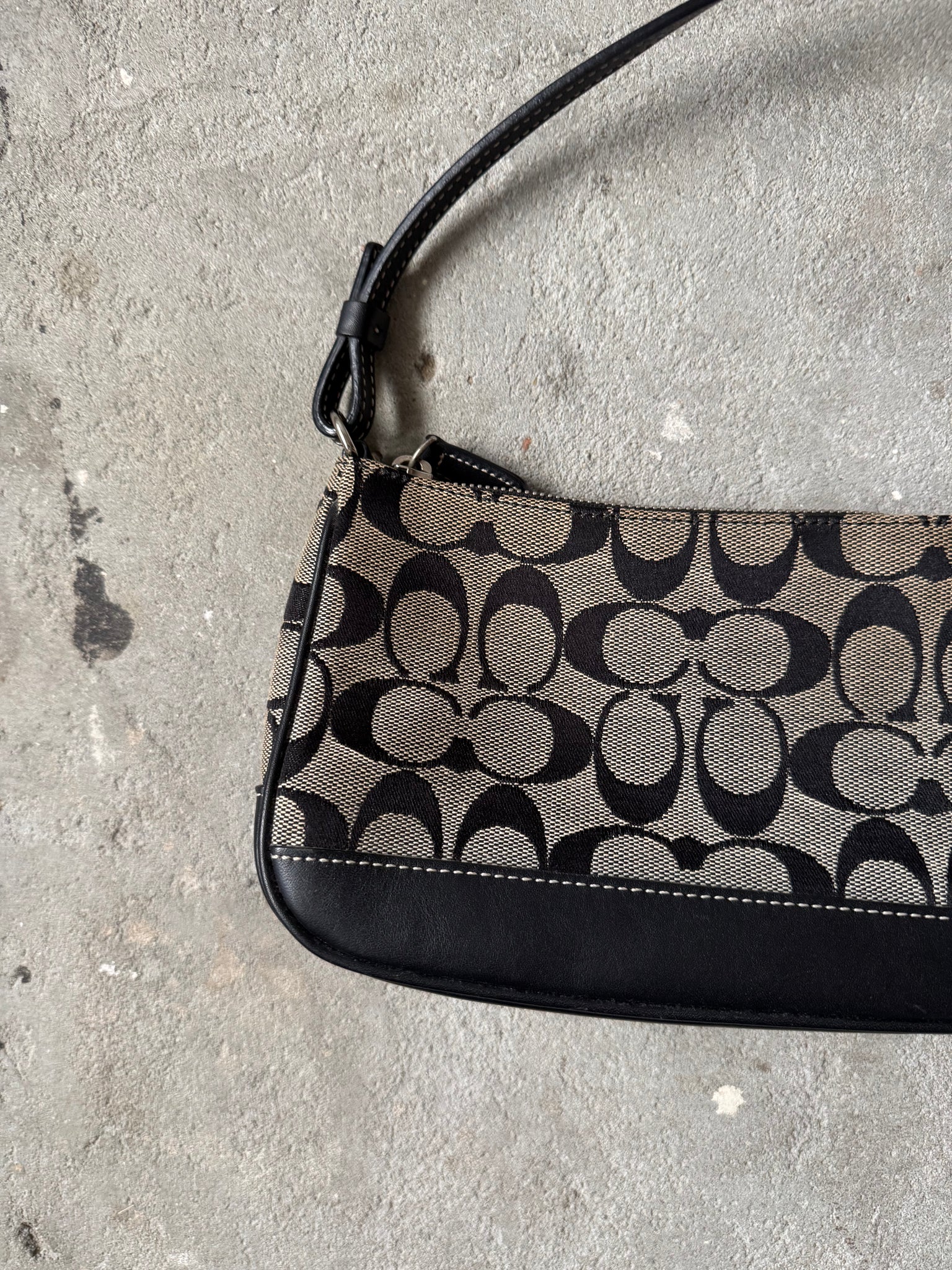 Coach Y2K Demi Shoulder Bag Grey/Black