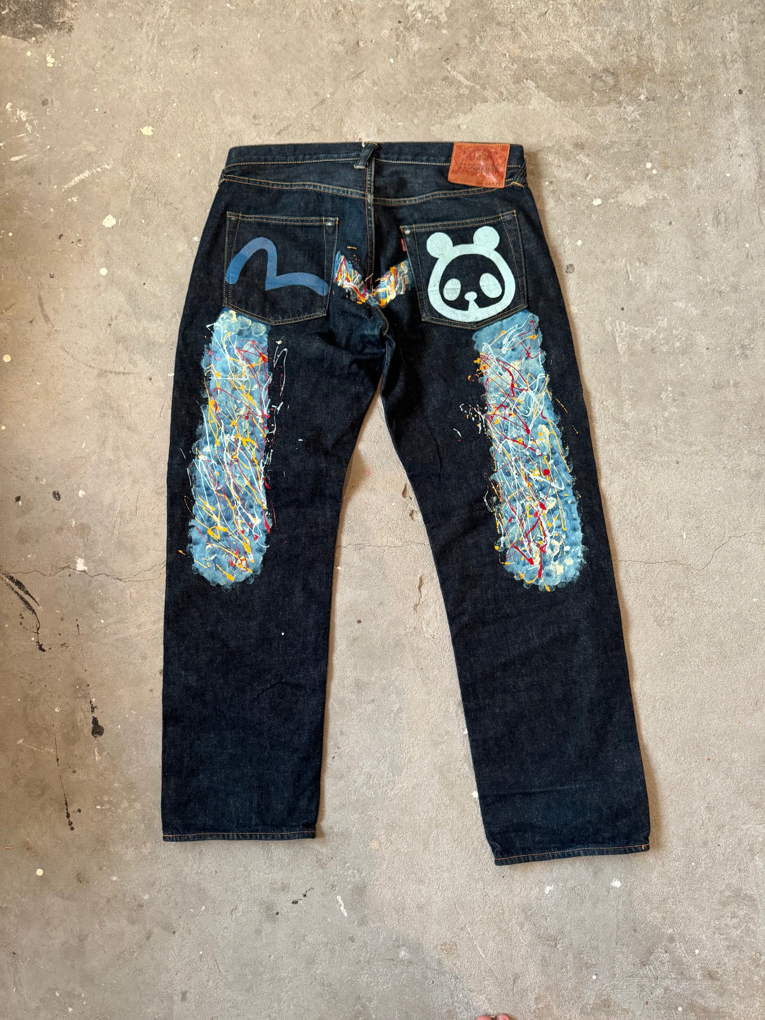 Evisu Denim Jean Lot 2000 M Logo Exclusive (Size 36x32)