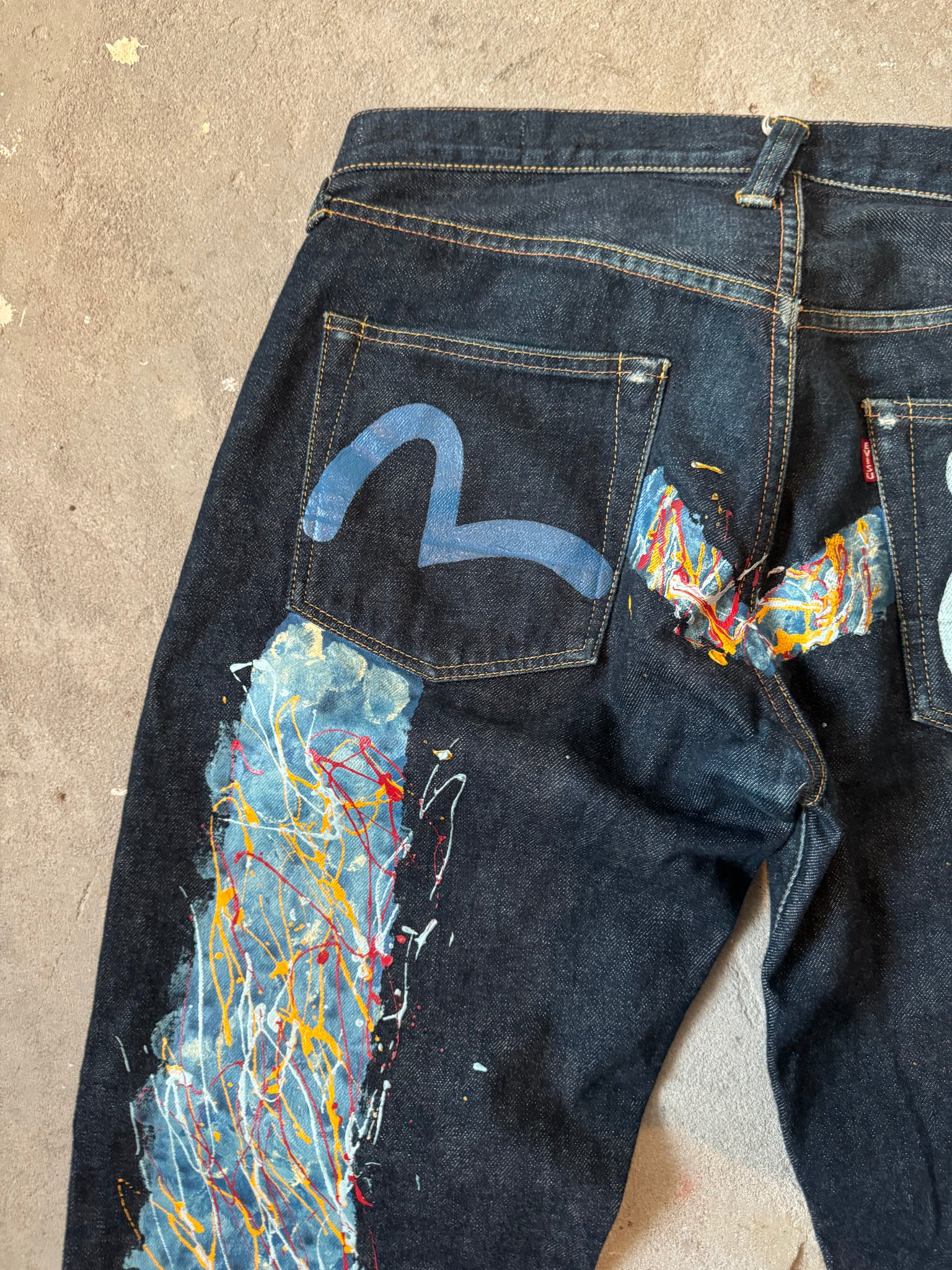Evisu Denim Jean Lot 2000 M Logo Exclusive (Size 36x32)