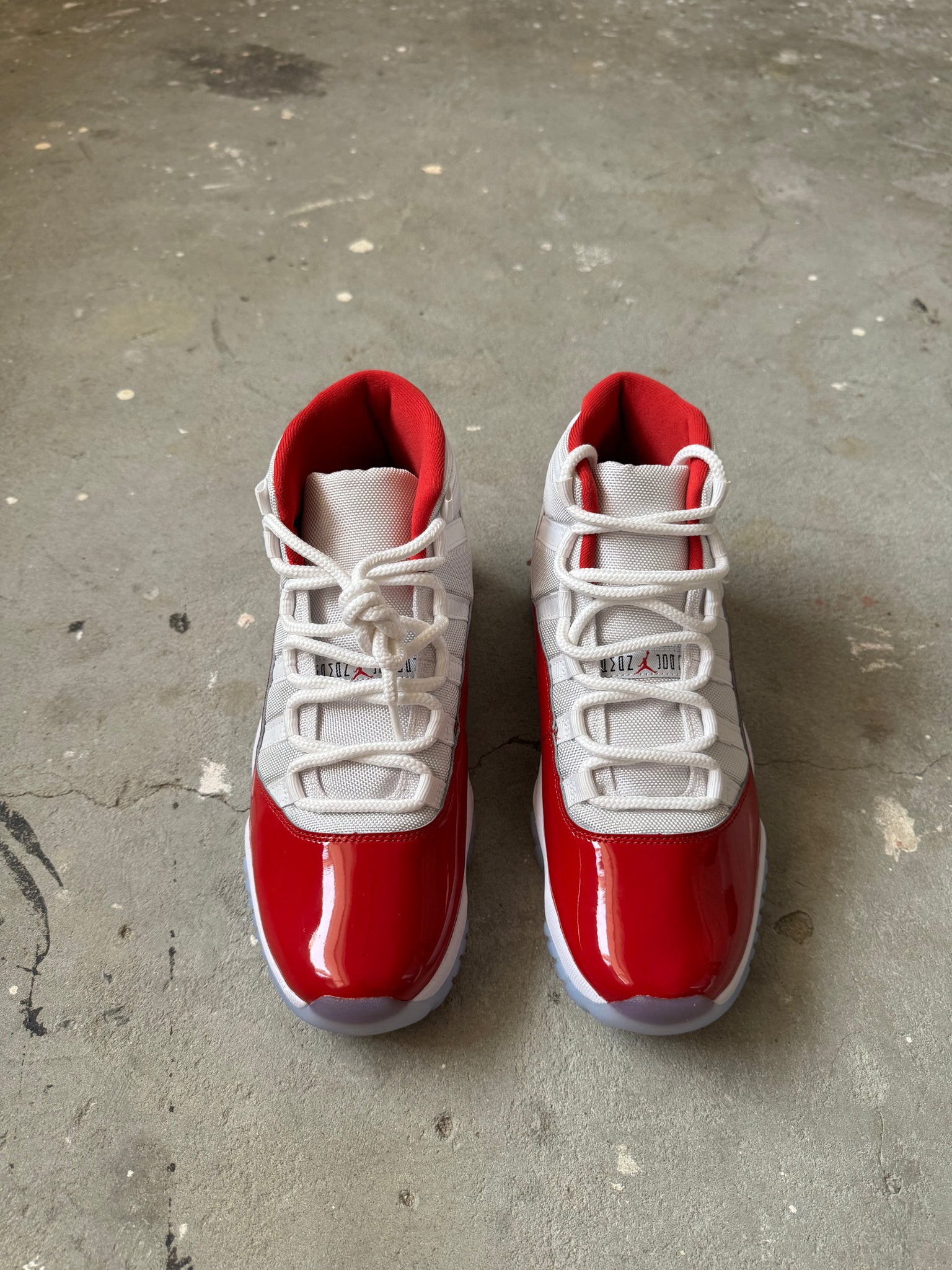 Nike Air Jordan 11 'Cherry' (US10)