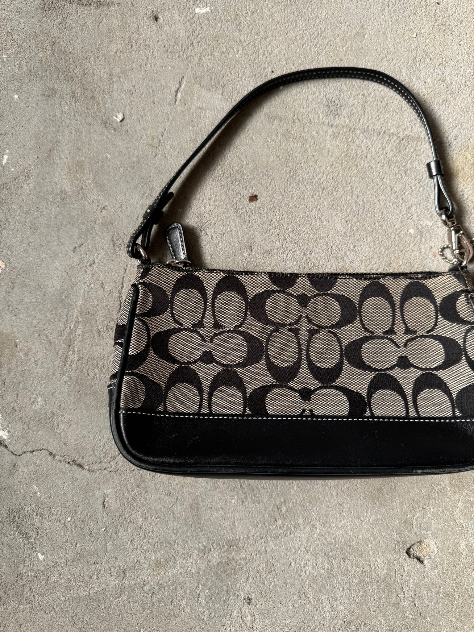 Coach Demi Pochette Shoulder Bag Black/Grey