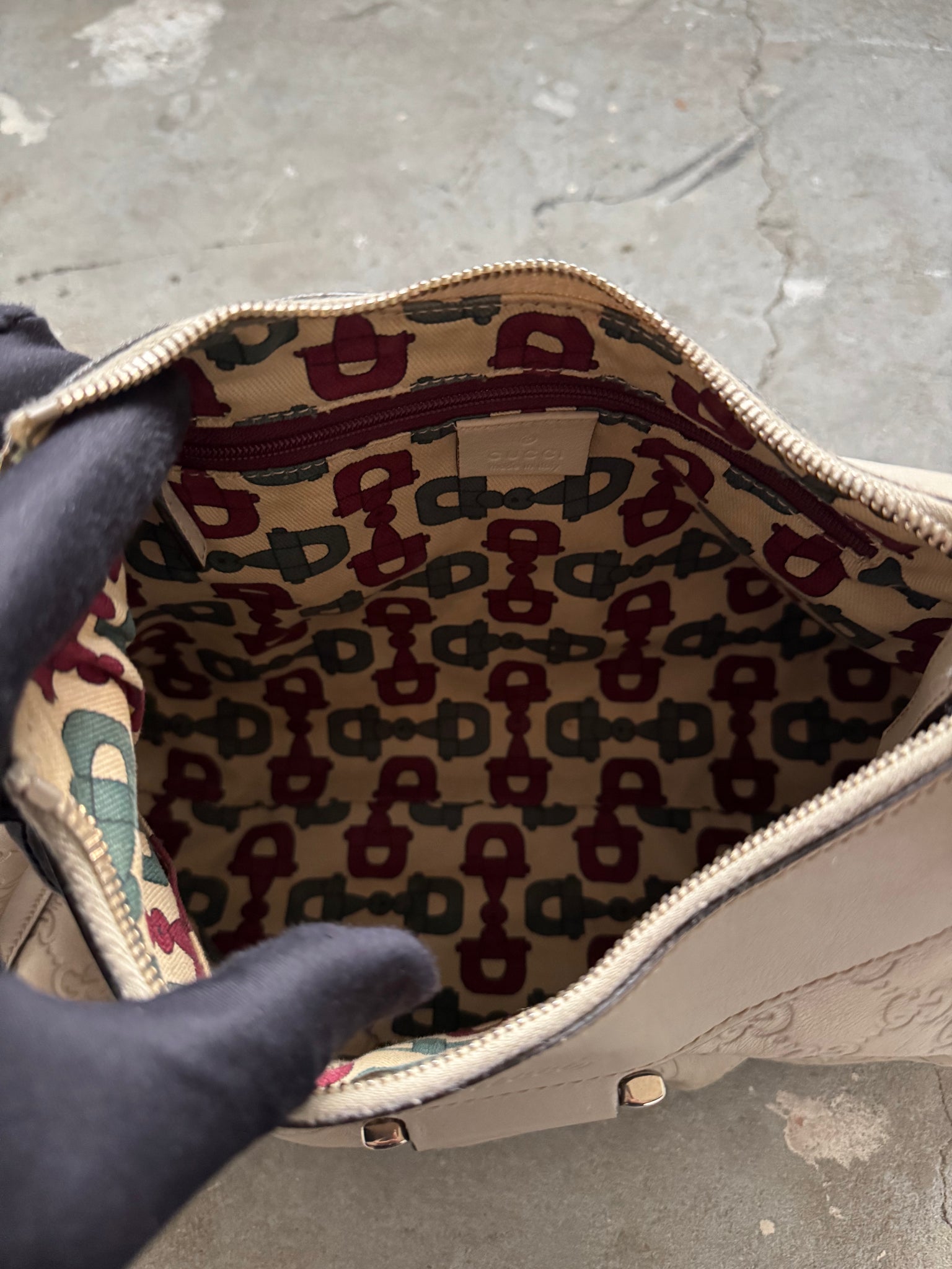 Gucci GG Monogram Abbey D-Ring Shoulder Bag Cream