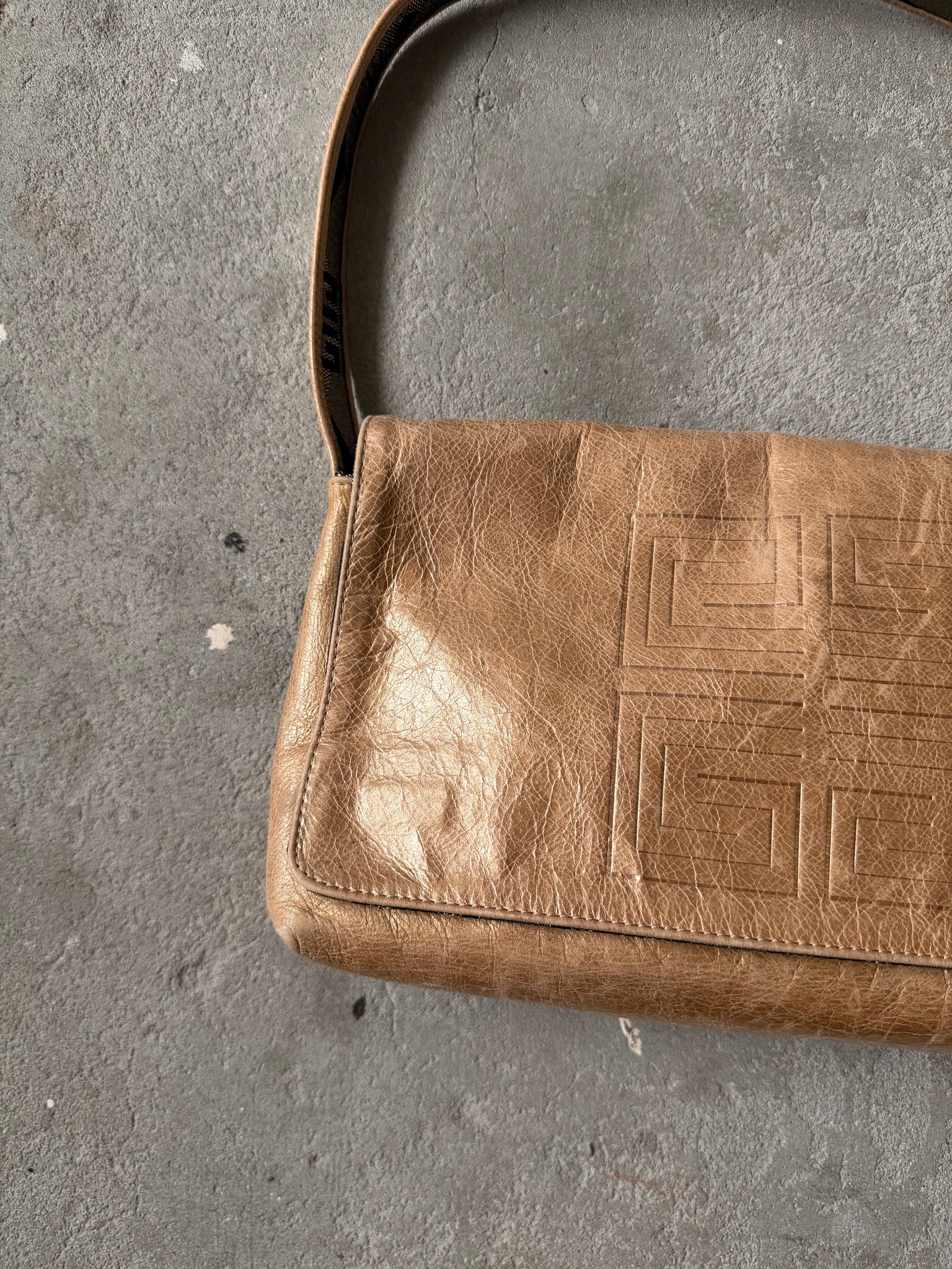 Givenchy Logo Baguette Shoulder Bag Brown