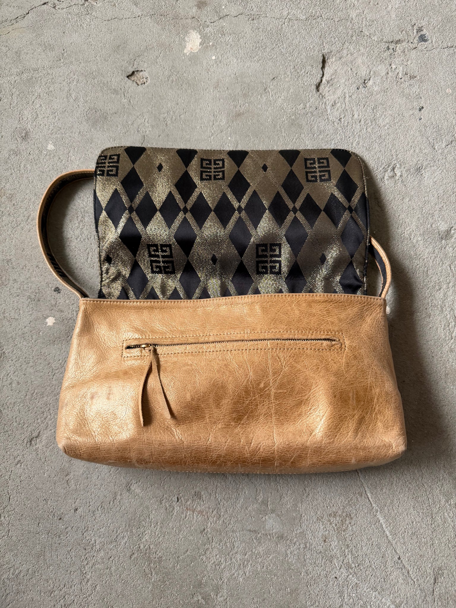 Givenchy Logo Baguette Shoulder Bag Brown