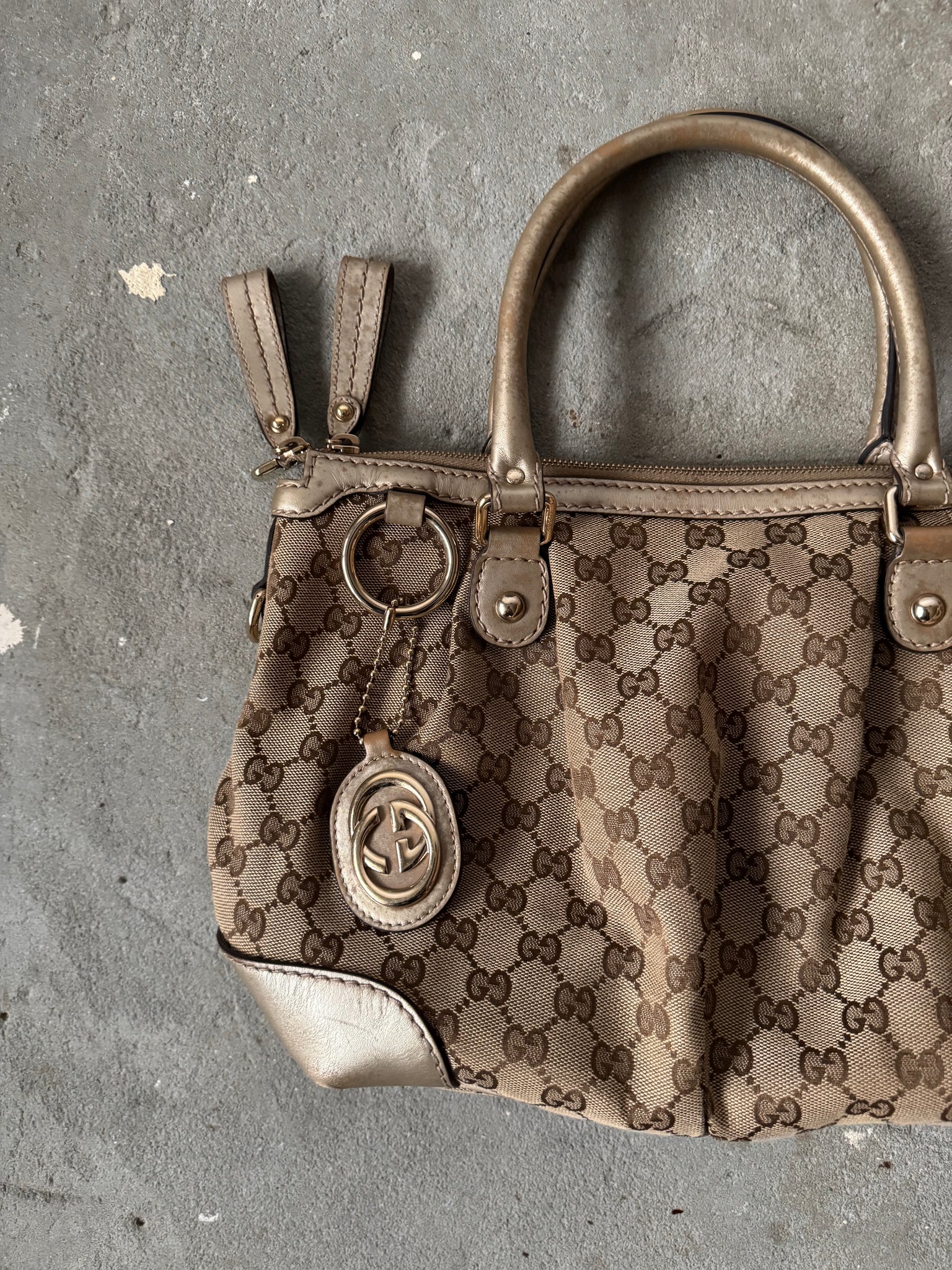 Gucci 2Way GG Monogram Sukey Shoulder Bag Beige