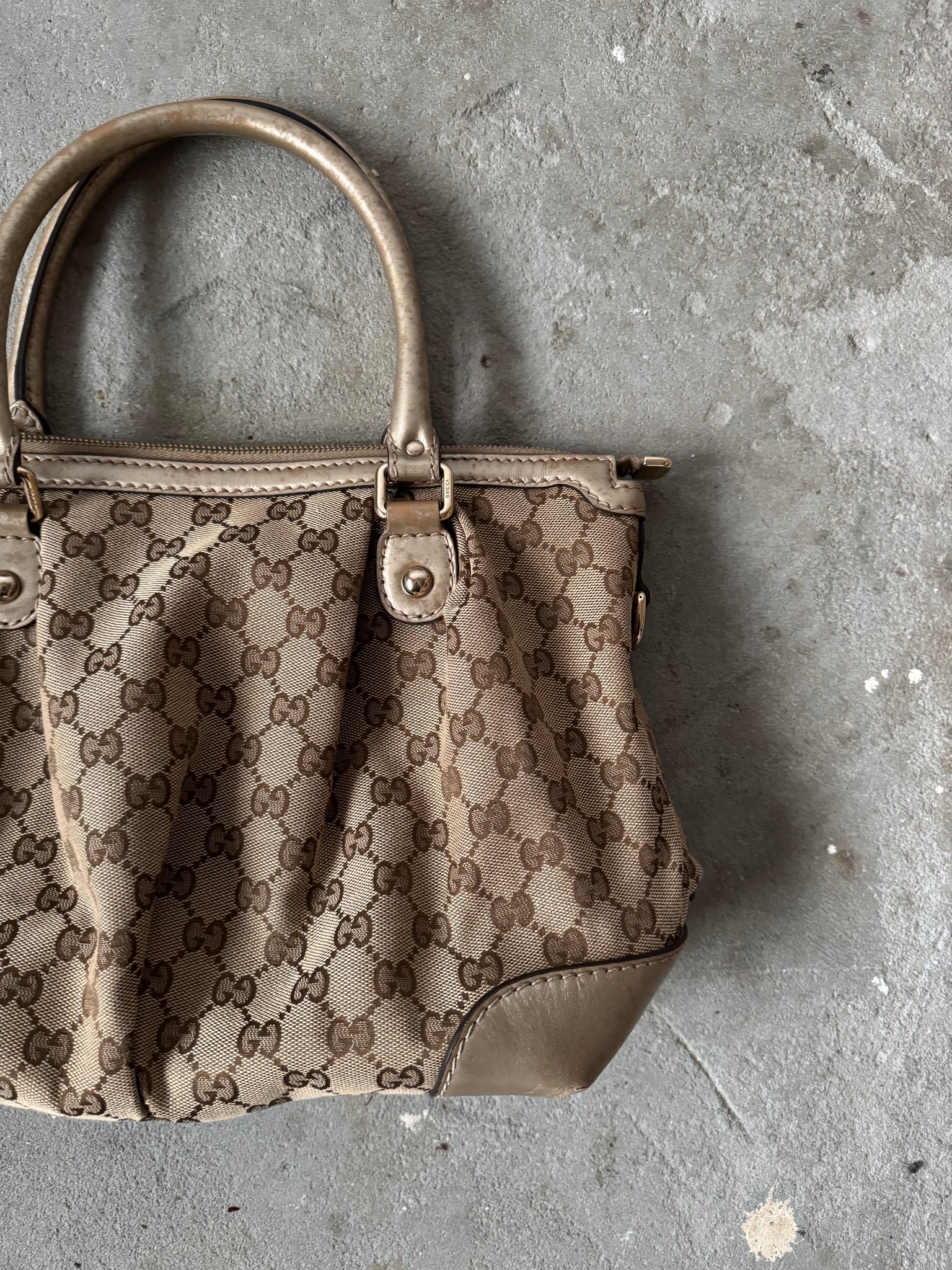 Gucci 2Way GG Monogram Sukey Shoulder Bag Beige