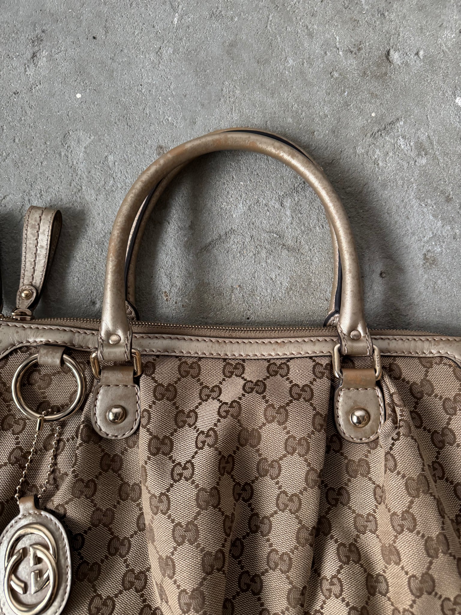 Gucci 2Way GG Monogram Sukey Shoulder Bag Beige