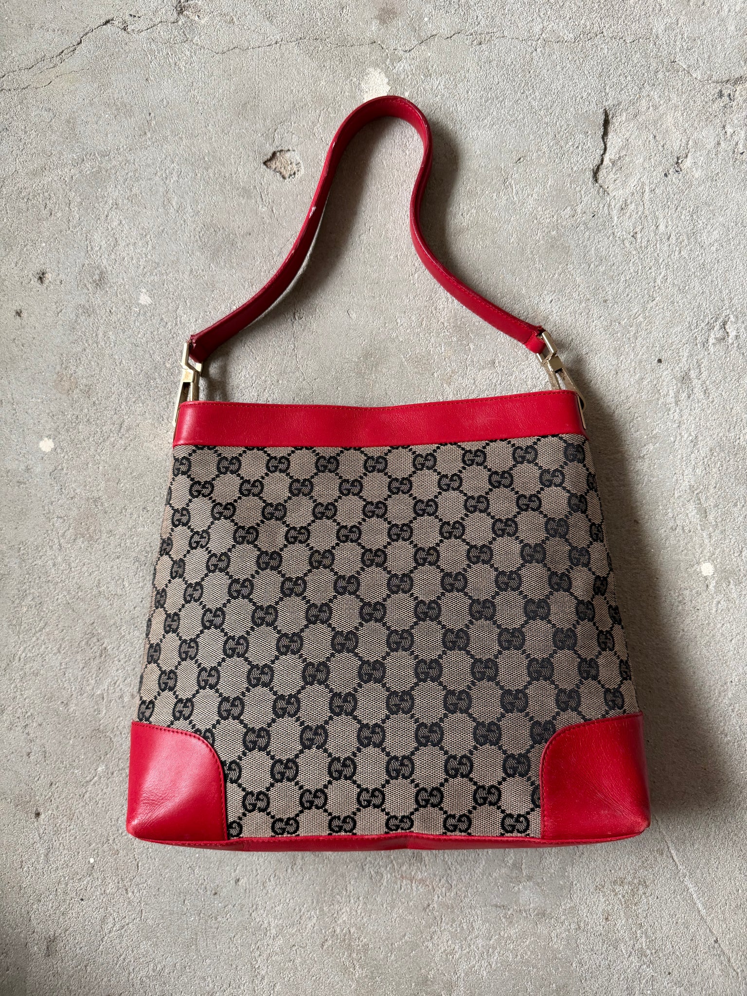 Gucci GG Monogram Bucket Shoulder Bag Grey/Red