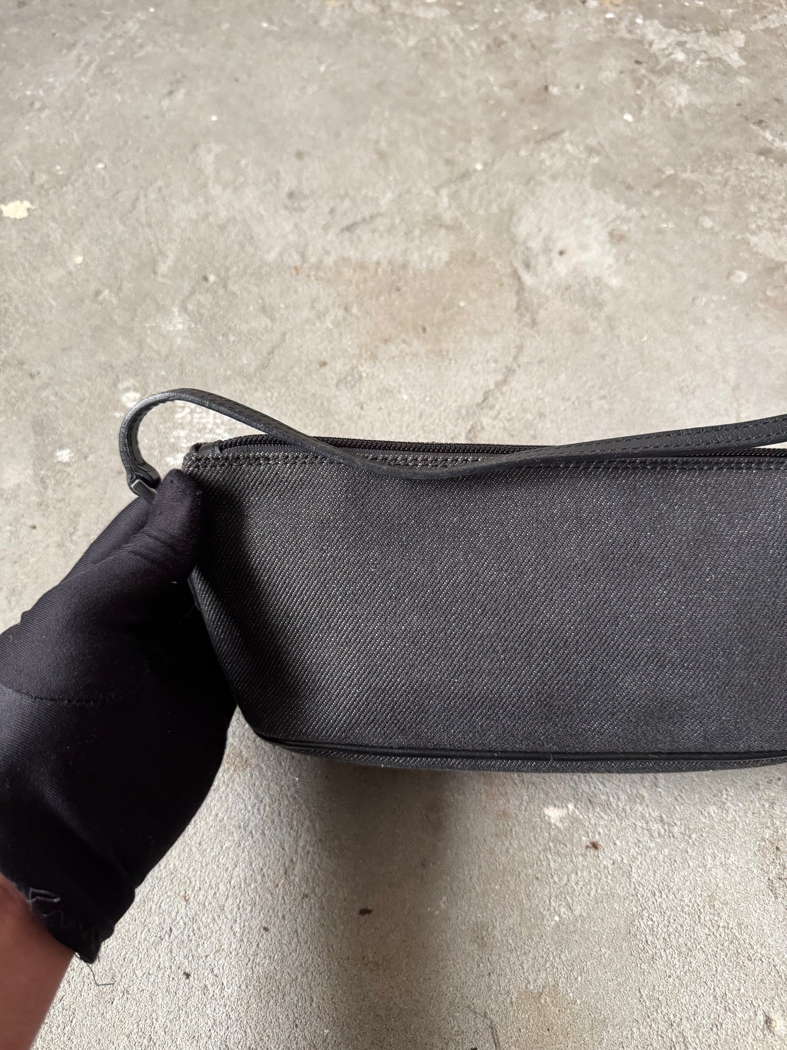 Gucci Pochette Boat Shoulder Bag Black