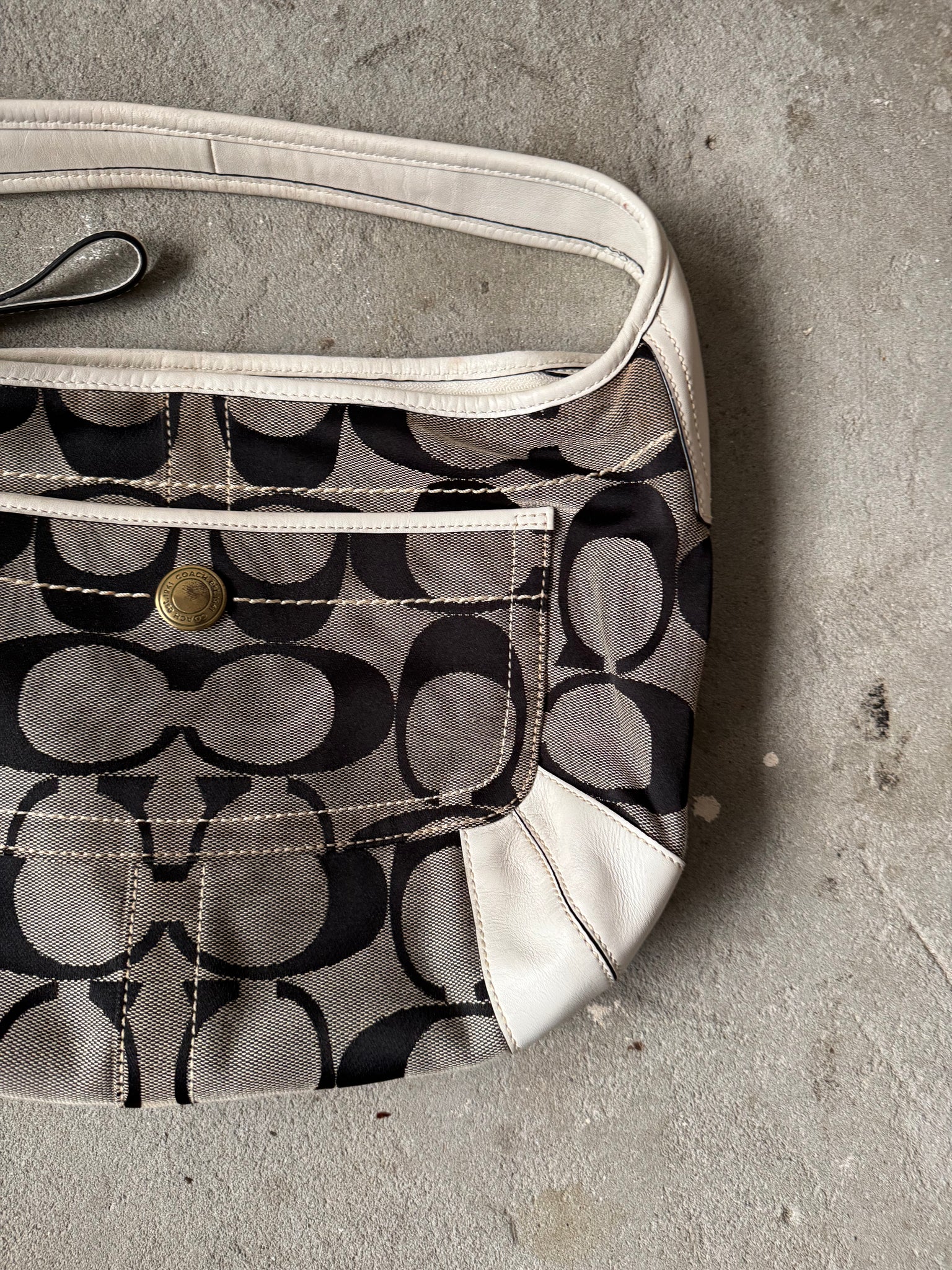 Coach Signature Ergo Hobo Shoulder Bag Grey/White