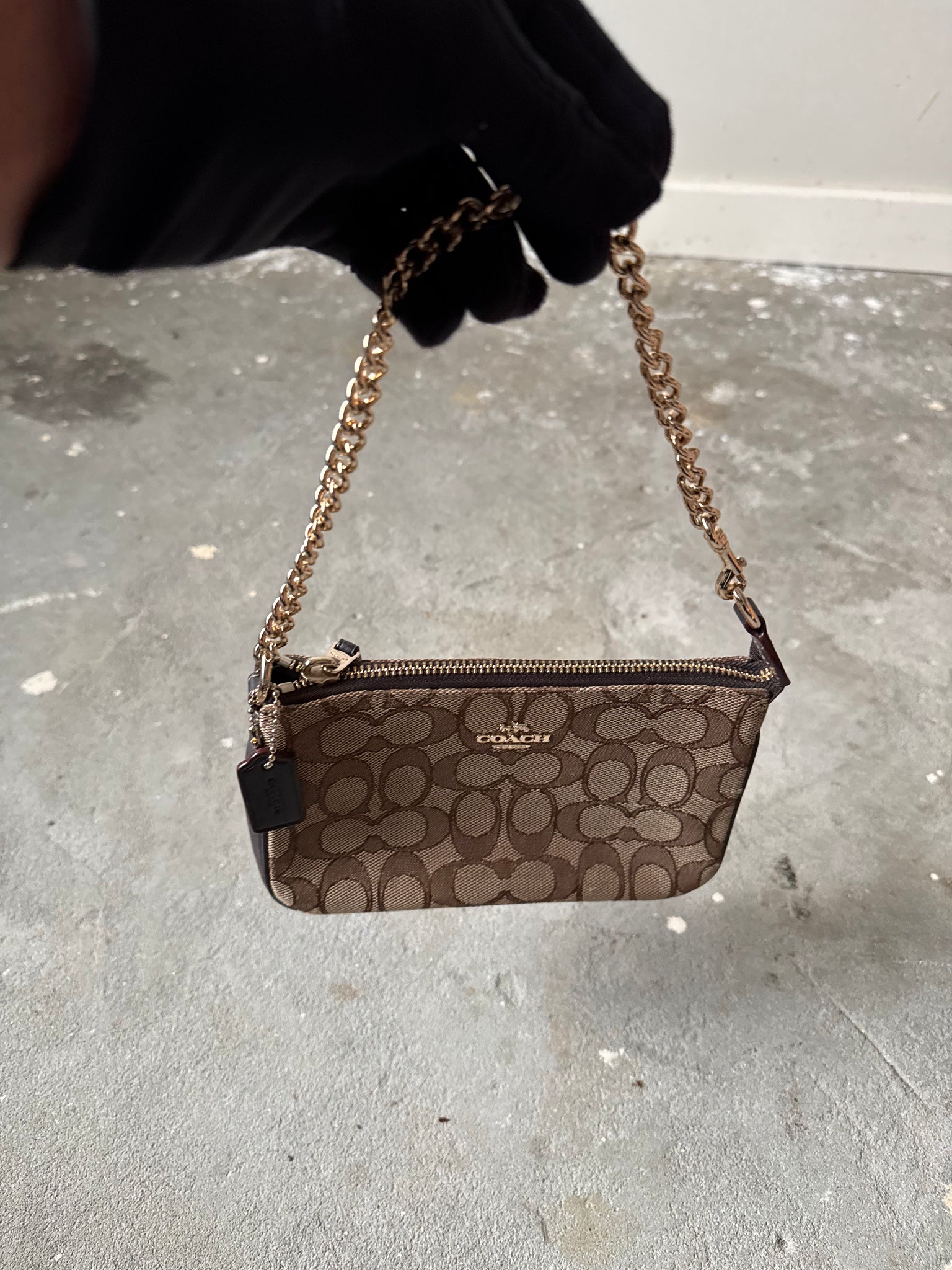 Coach Signature Mini Chain Shoulder Bag Beige/Black
