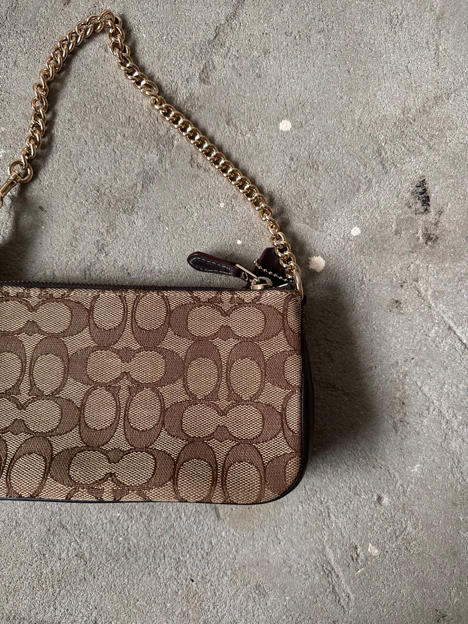 Coach Signature Mini Chain Shoulder Bag Beige/Black