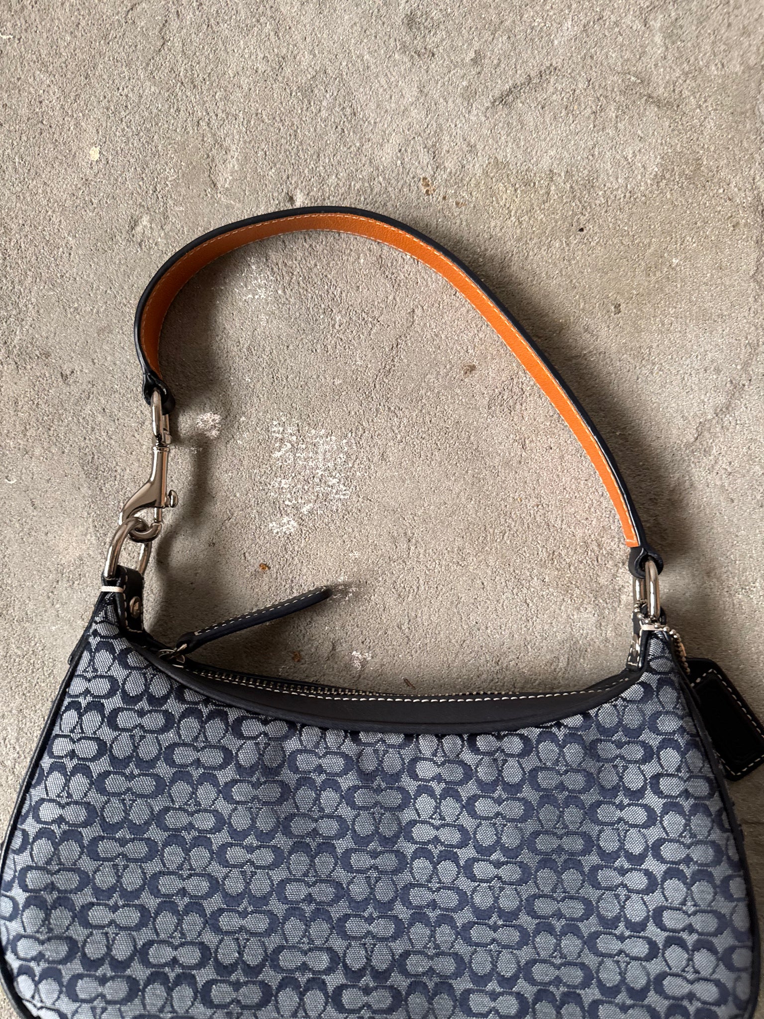 Coach Signature Shoulder Bag Navy/Black