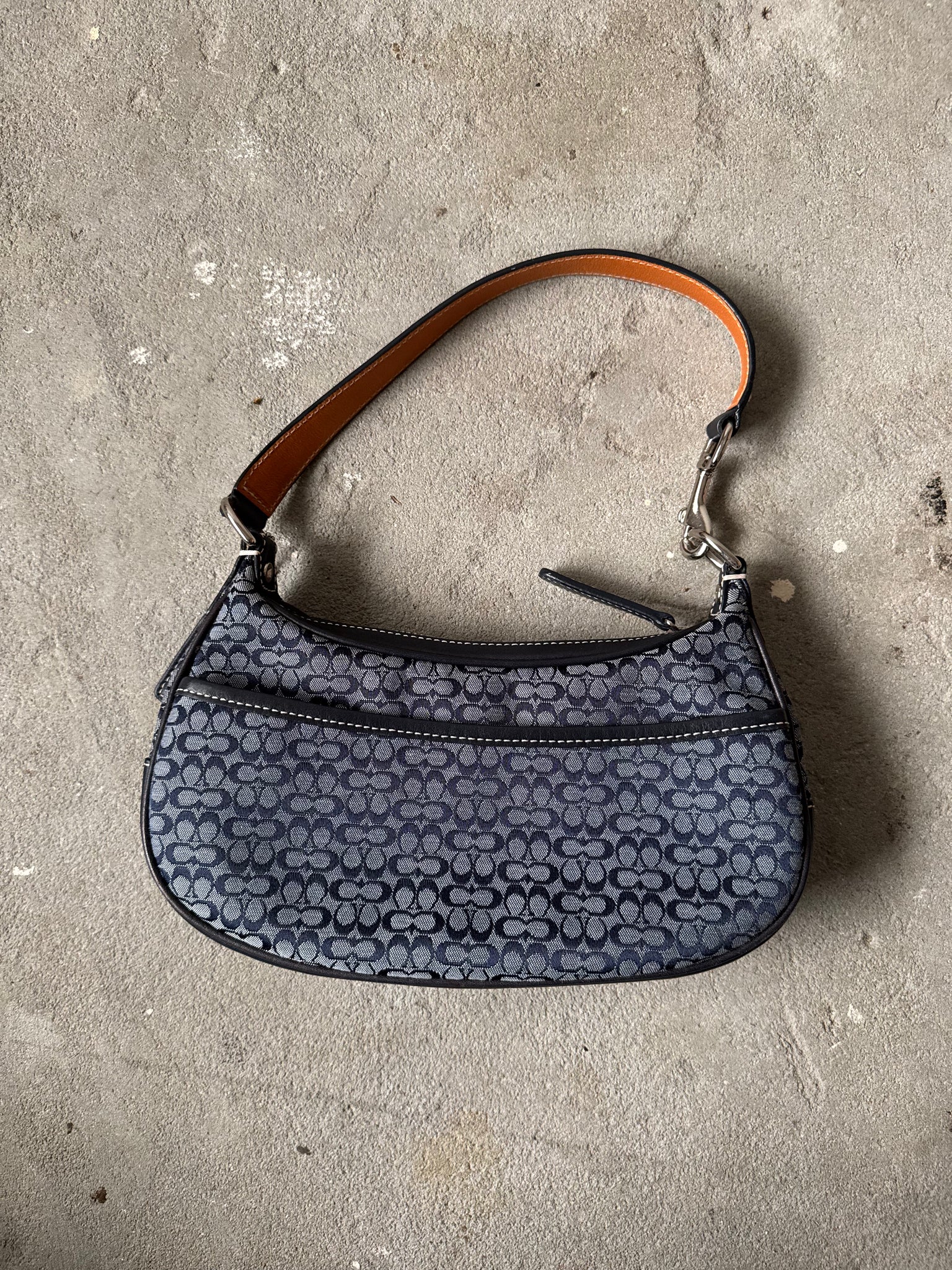 Coach Signature Shoulder Bag Navy/Black