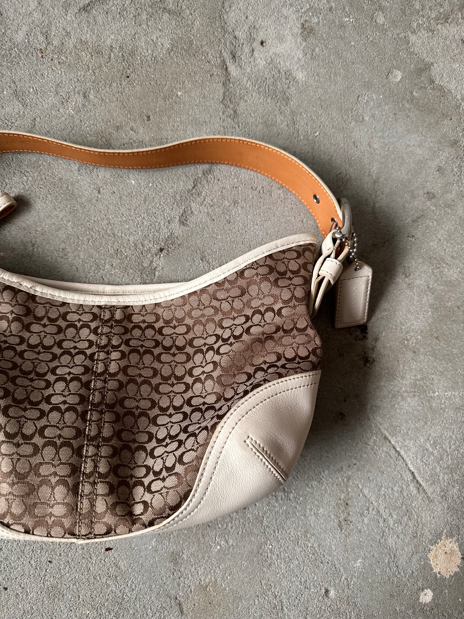Coach Signature Mini Hobo Shoulder Bag Beige/White