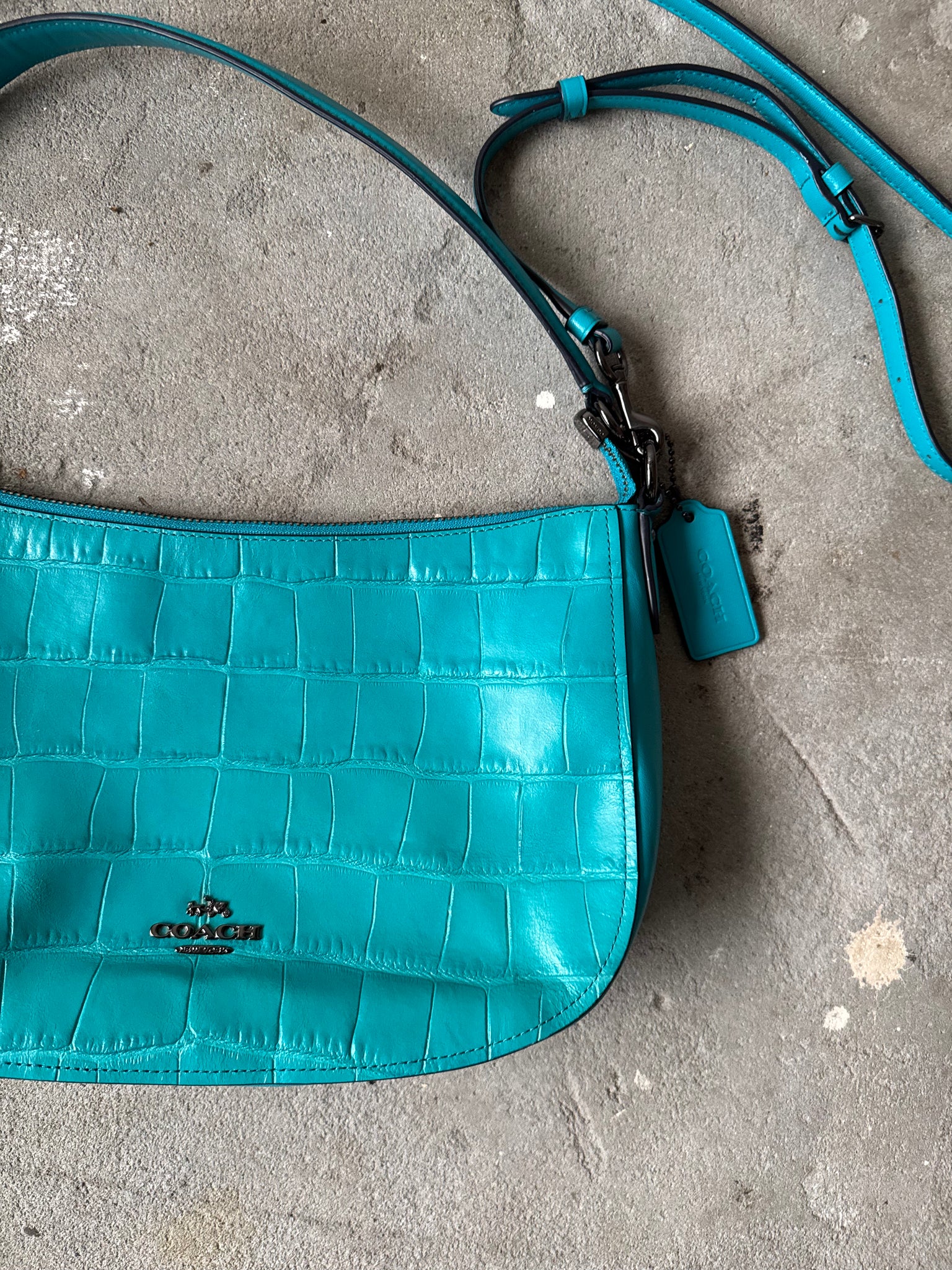 Coach 2Way Chelsea Croc Embossed Leather Shoulder Bag Aqua