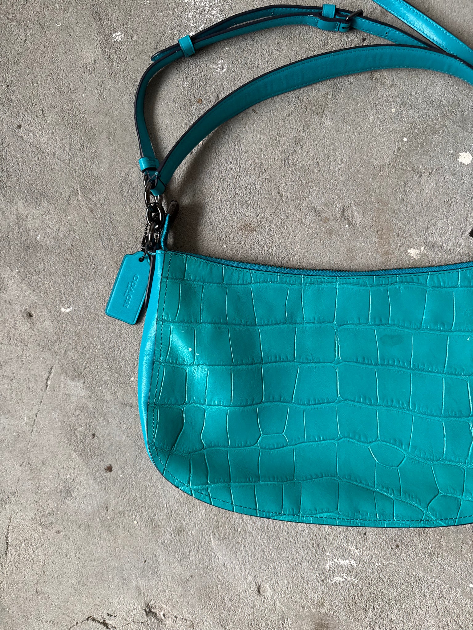 Coach 2Way Chelsea Croc Embossed Leather Shoulder Bag Aqua