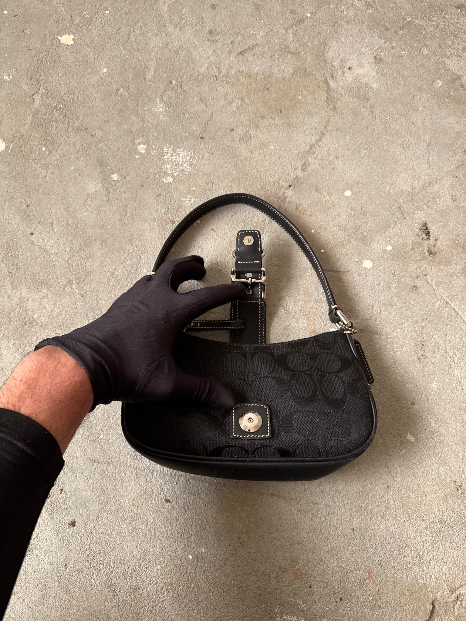Coach Signature Tabby Shoulder Bag Black
