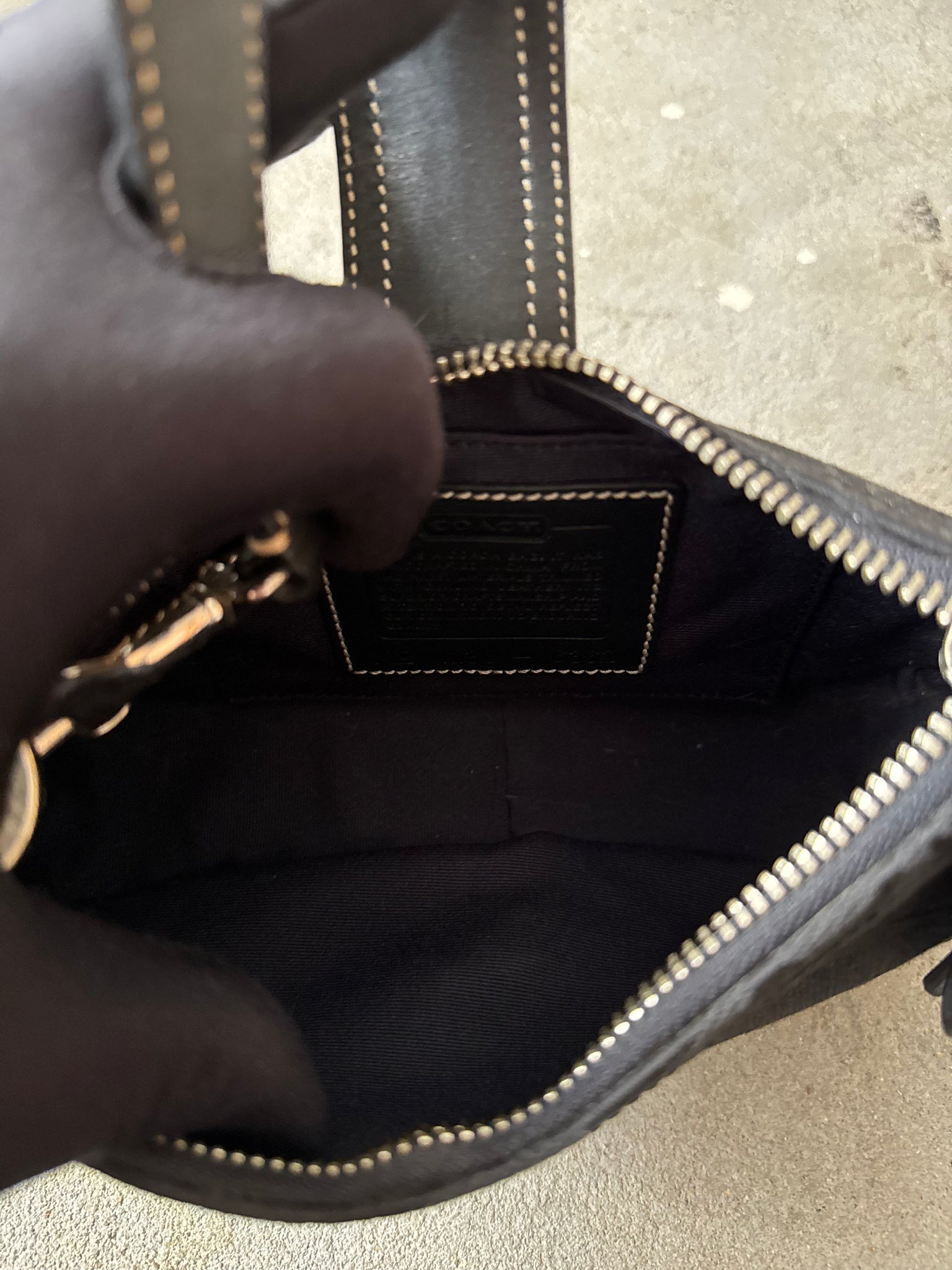 Coach Signature Tabby Shoulder Bag Black