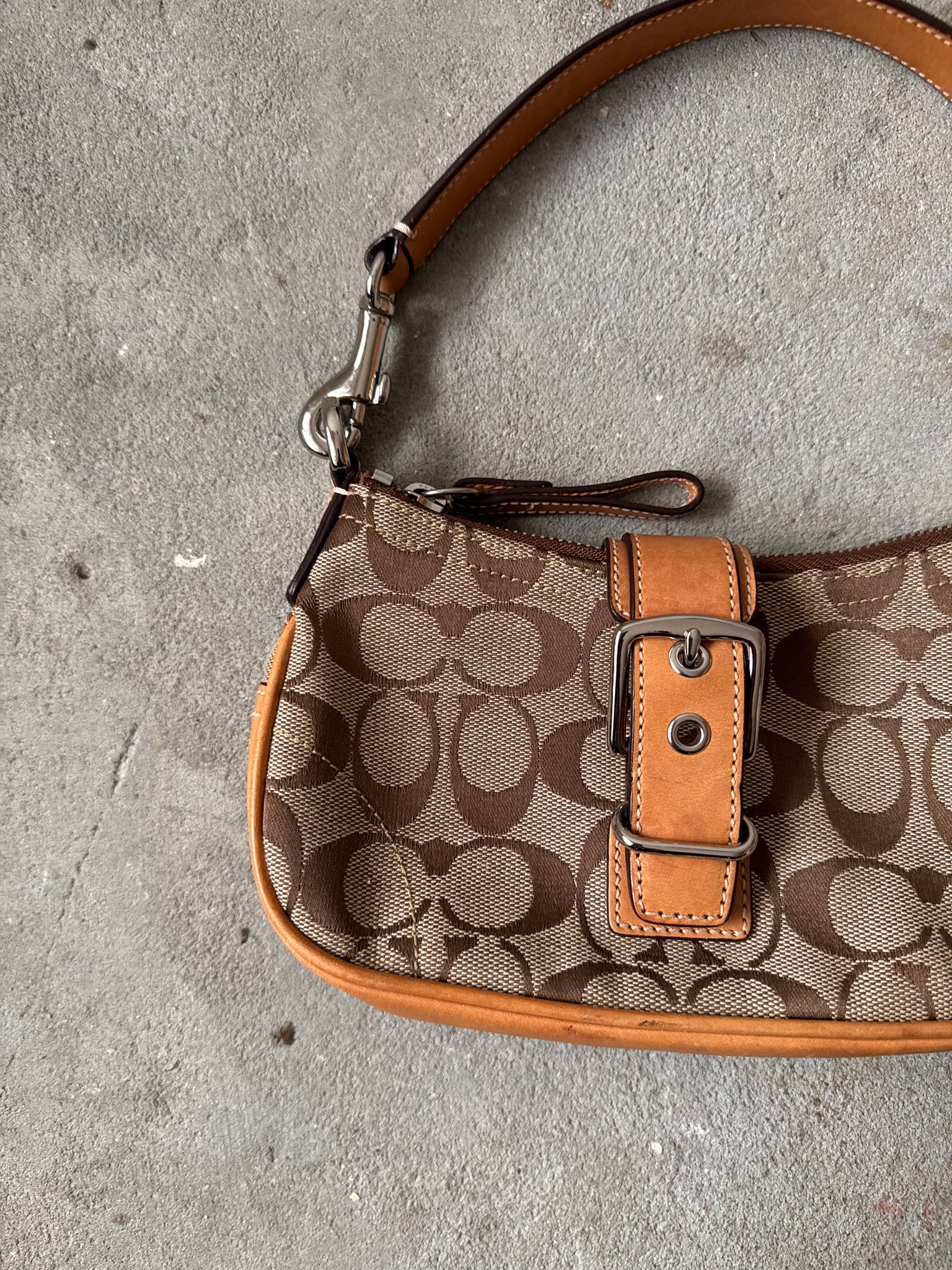 Coach Signature Tabby Shoulder Bag Beige