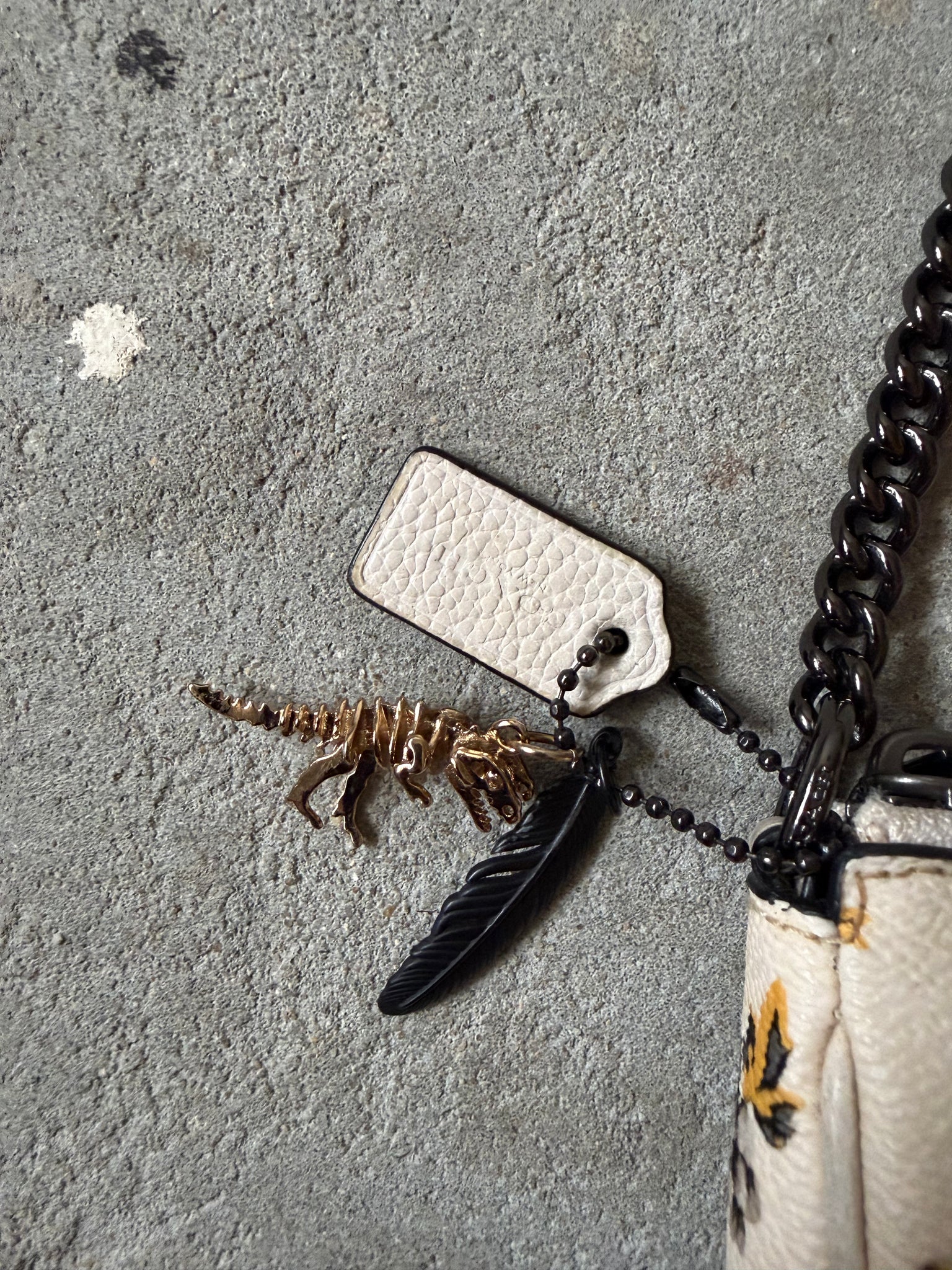 Coach Nolita 19 Floral Shoulder Bag White/Yellow