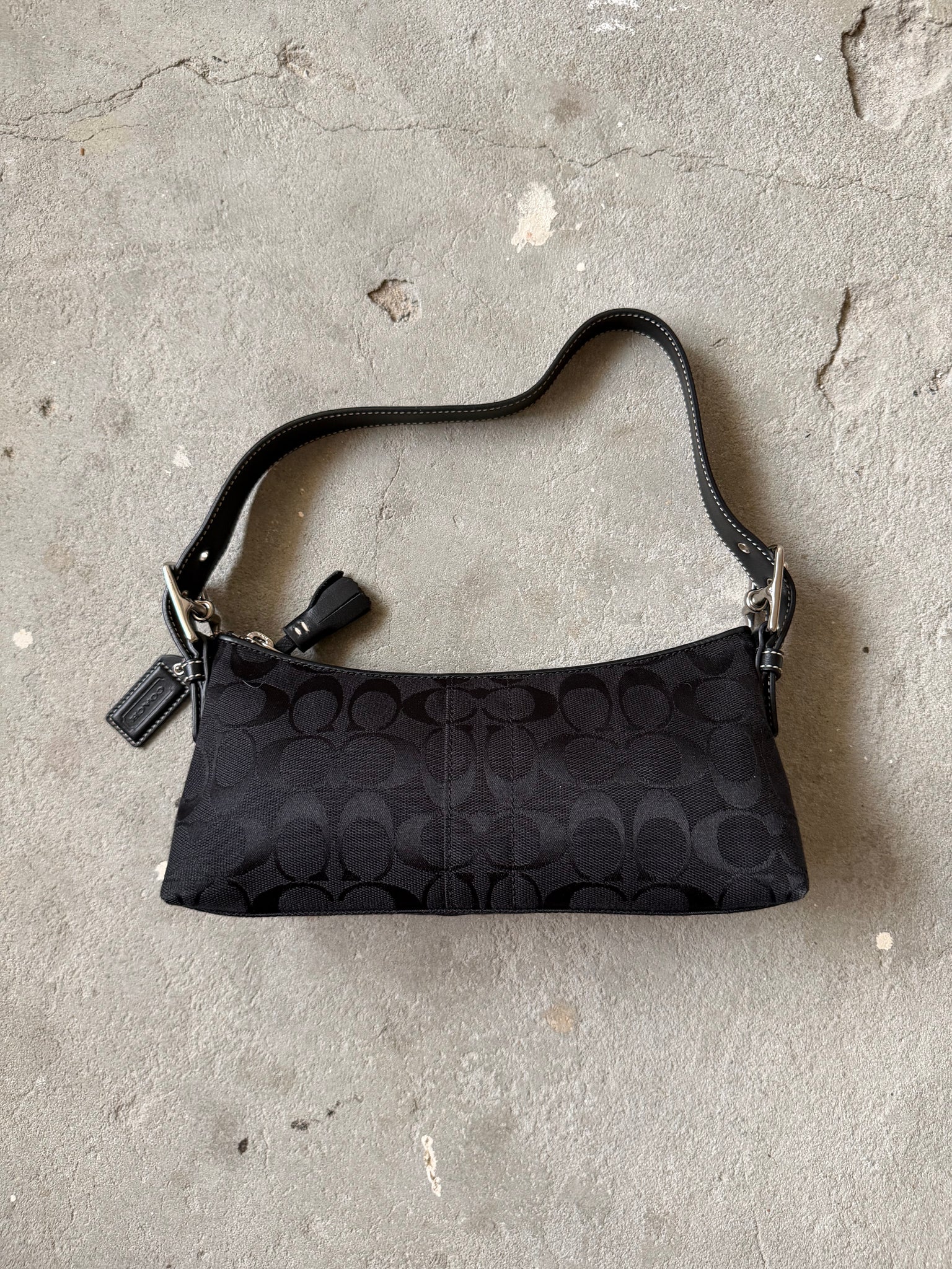 Coach Signature Hampton Baguette Shoulder Bag Black