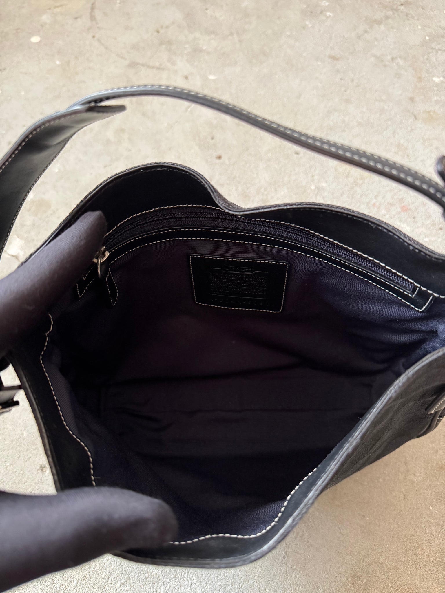 Coach Hobo Signature Clip Canvas Shoulder Bag 'Black'