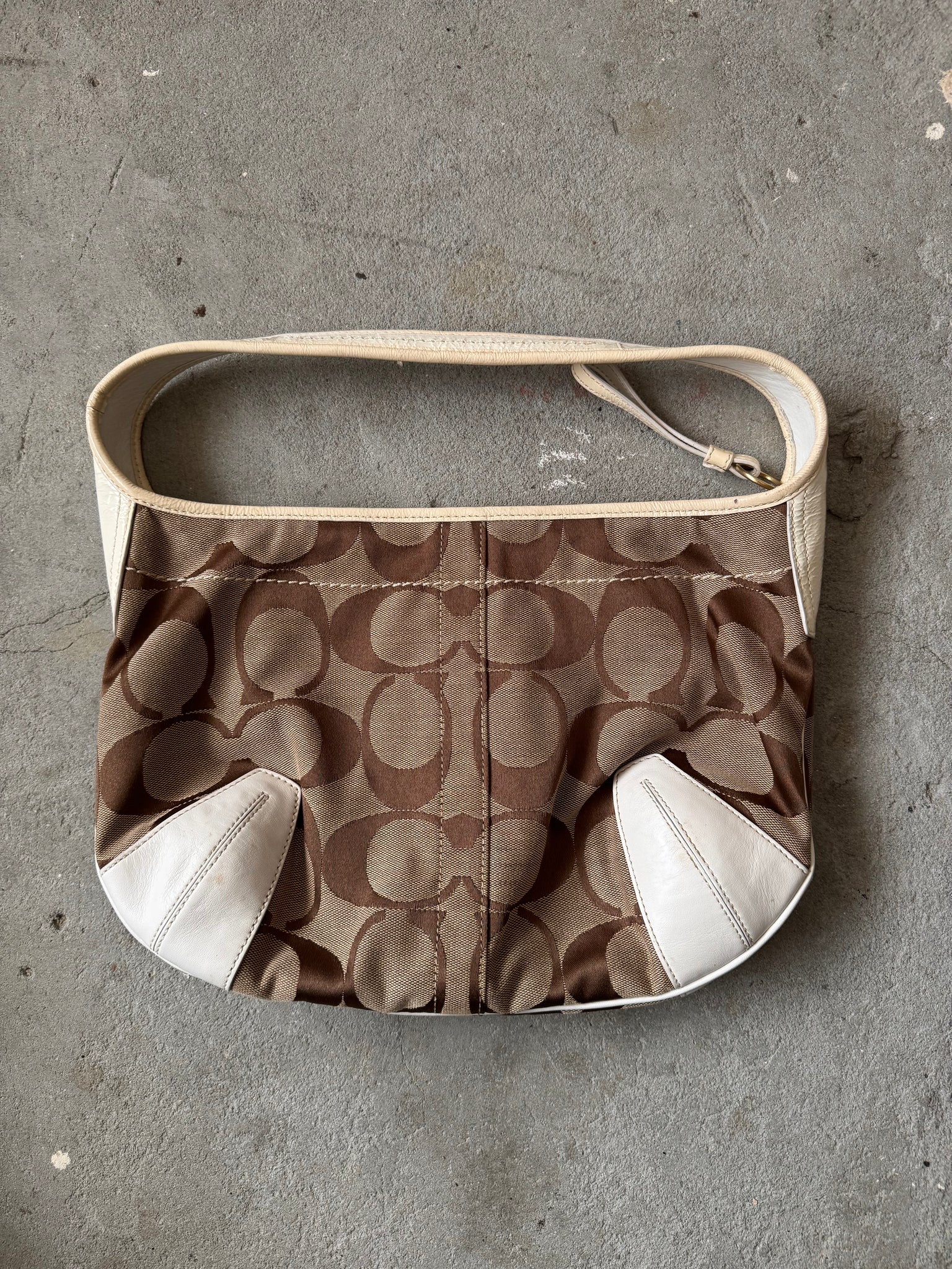 Coach Signature Ergo Hobo Shoulder Bag Beige/White