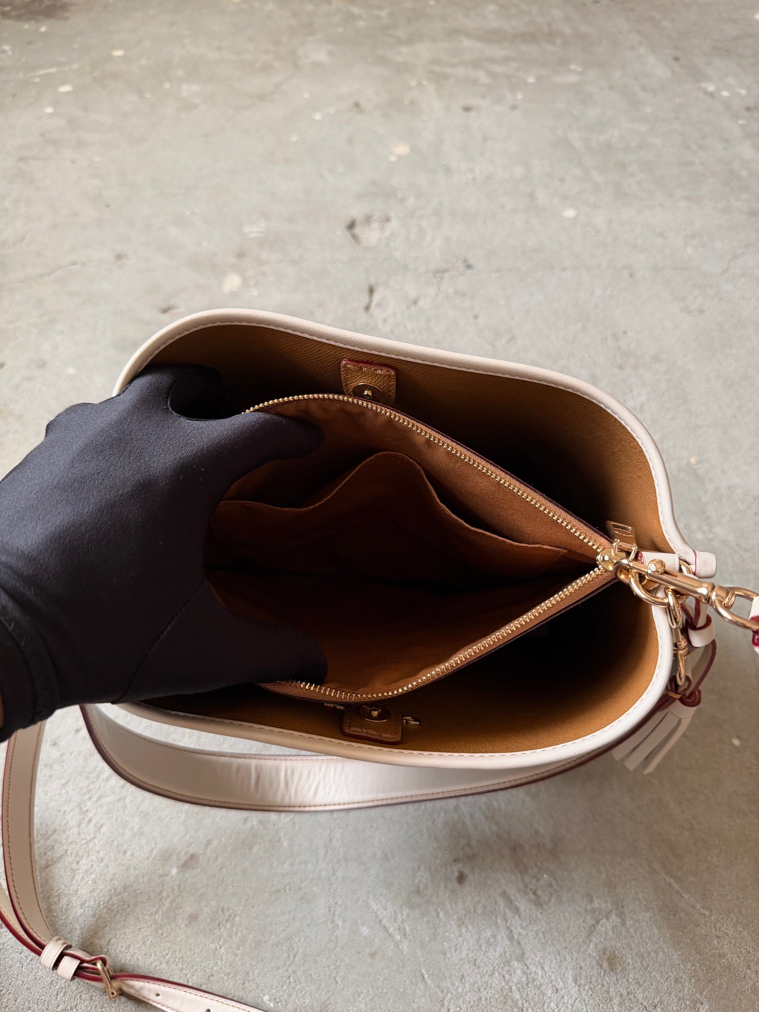 Coach 2Way Signature Mollie 22 Bucket Bag Blue/White