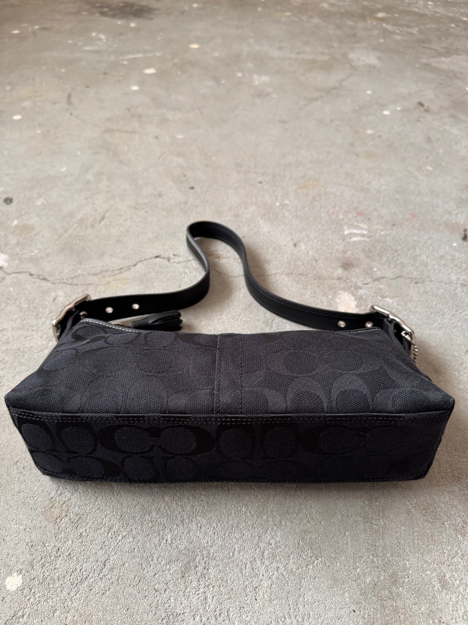 Coach Signature Hampton Baguette Shoulder Bag Black