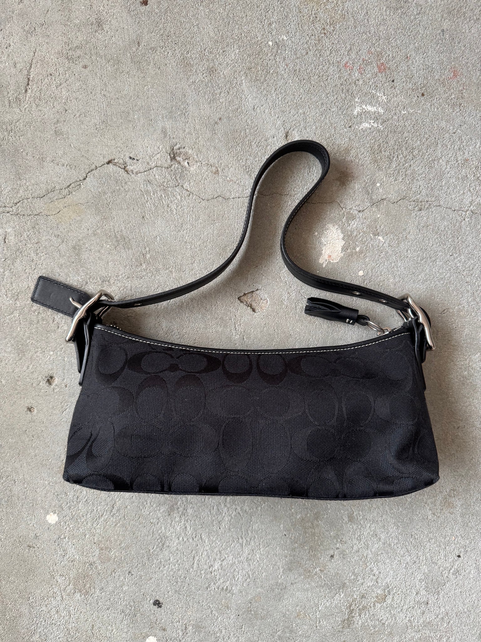 Coach Signature Hampton Baguette Shoulder Bag Black