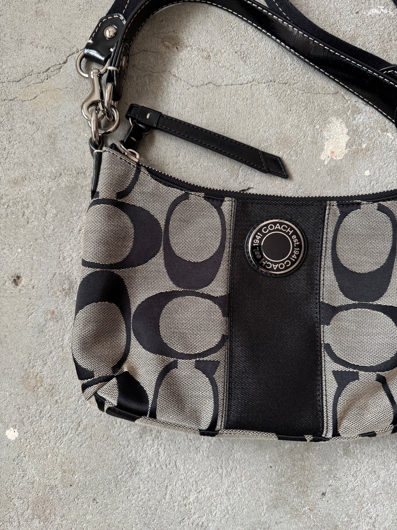 Coach 2Way Signature Strip Shoulder Bag Grey/Black
