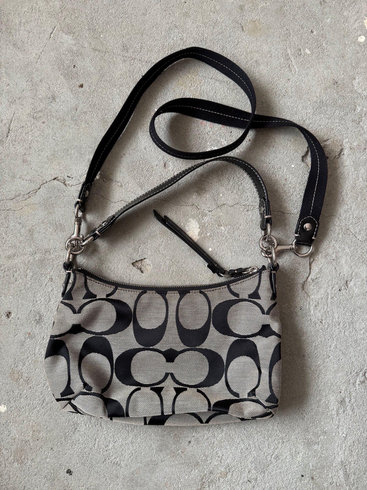 Coach 2Way Signature Strip Shoulder Bag Grey/Black