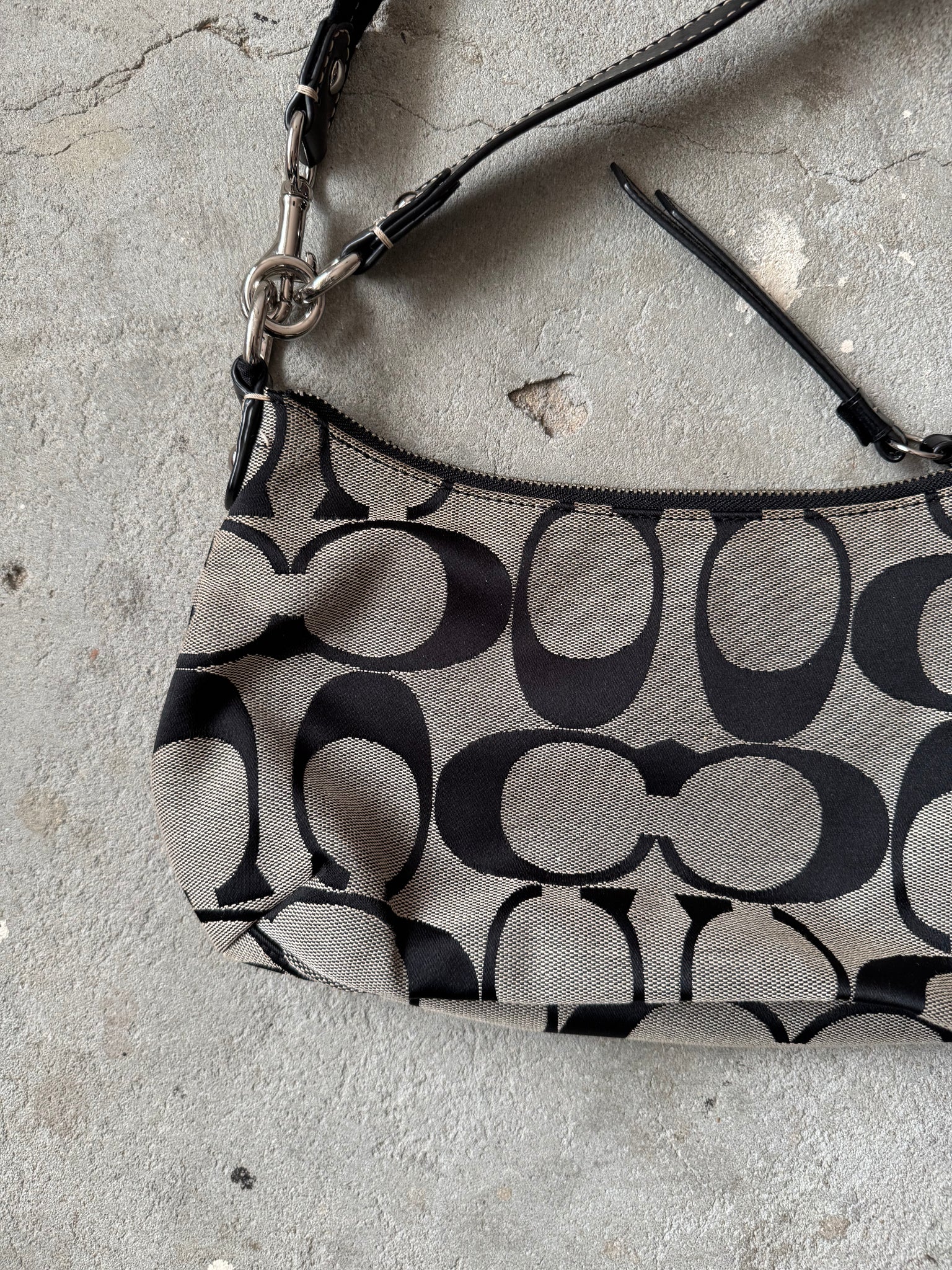 Coach 2Way Signature Strip Shoulder Bag Grey/Black