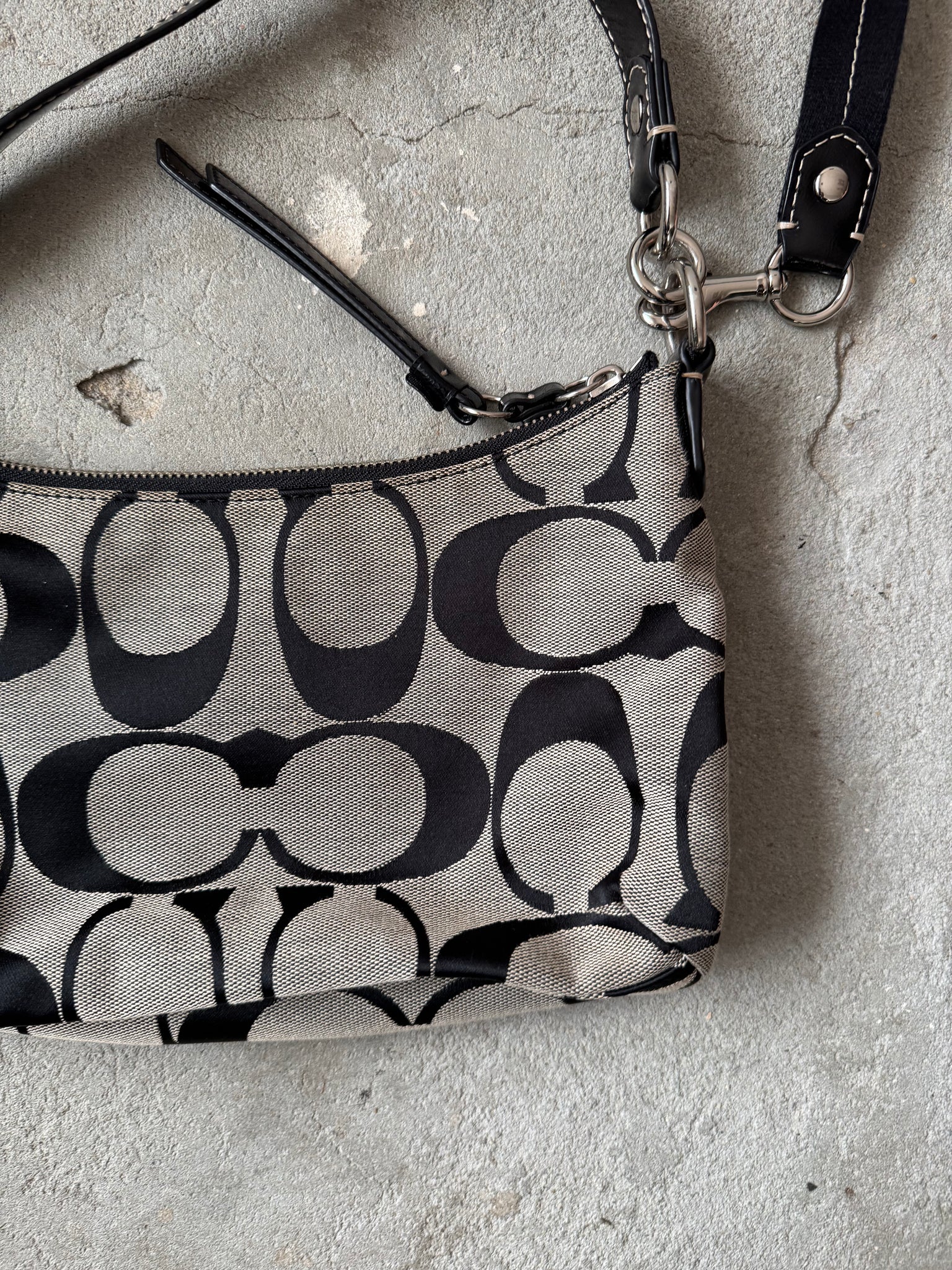 Coach 2Way Signature Strip Shoulder Bag Grey/Black