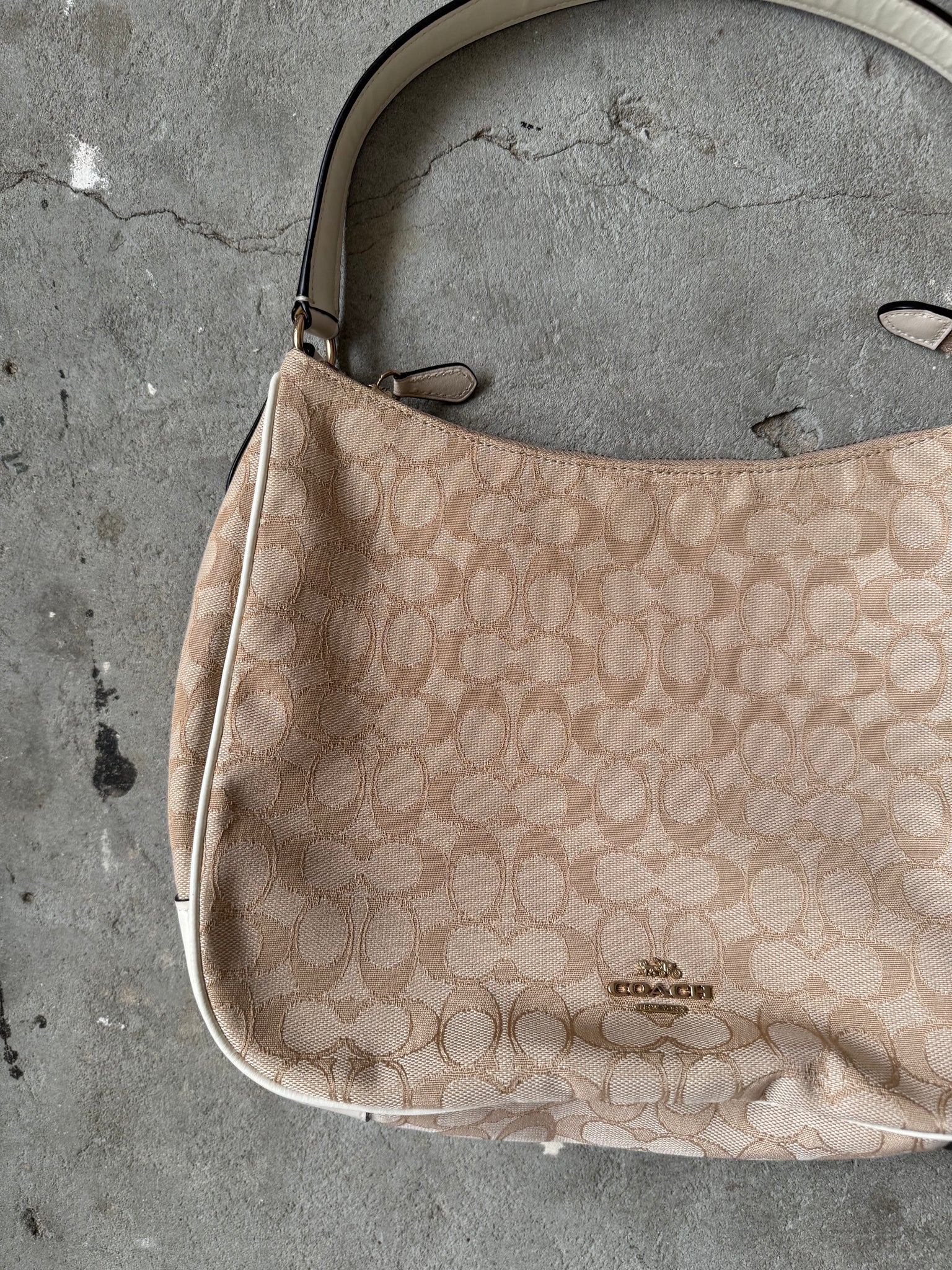 Coach Signature Canvas Hobo Shoulder Bag Beige/White
