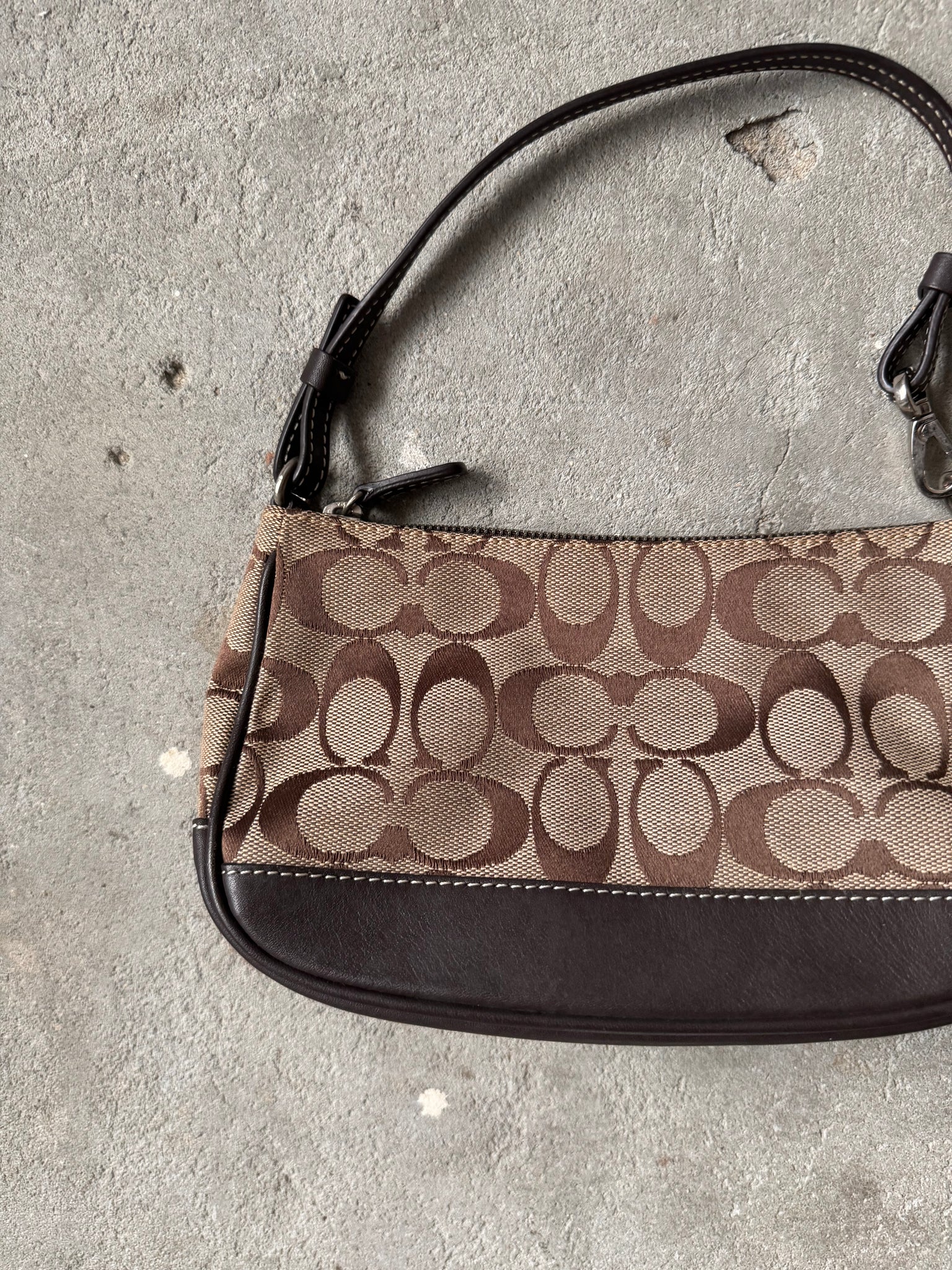 Coach Y2K Demi Shoulder Bag Beige/Brown