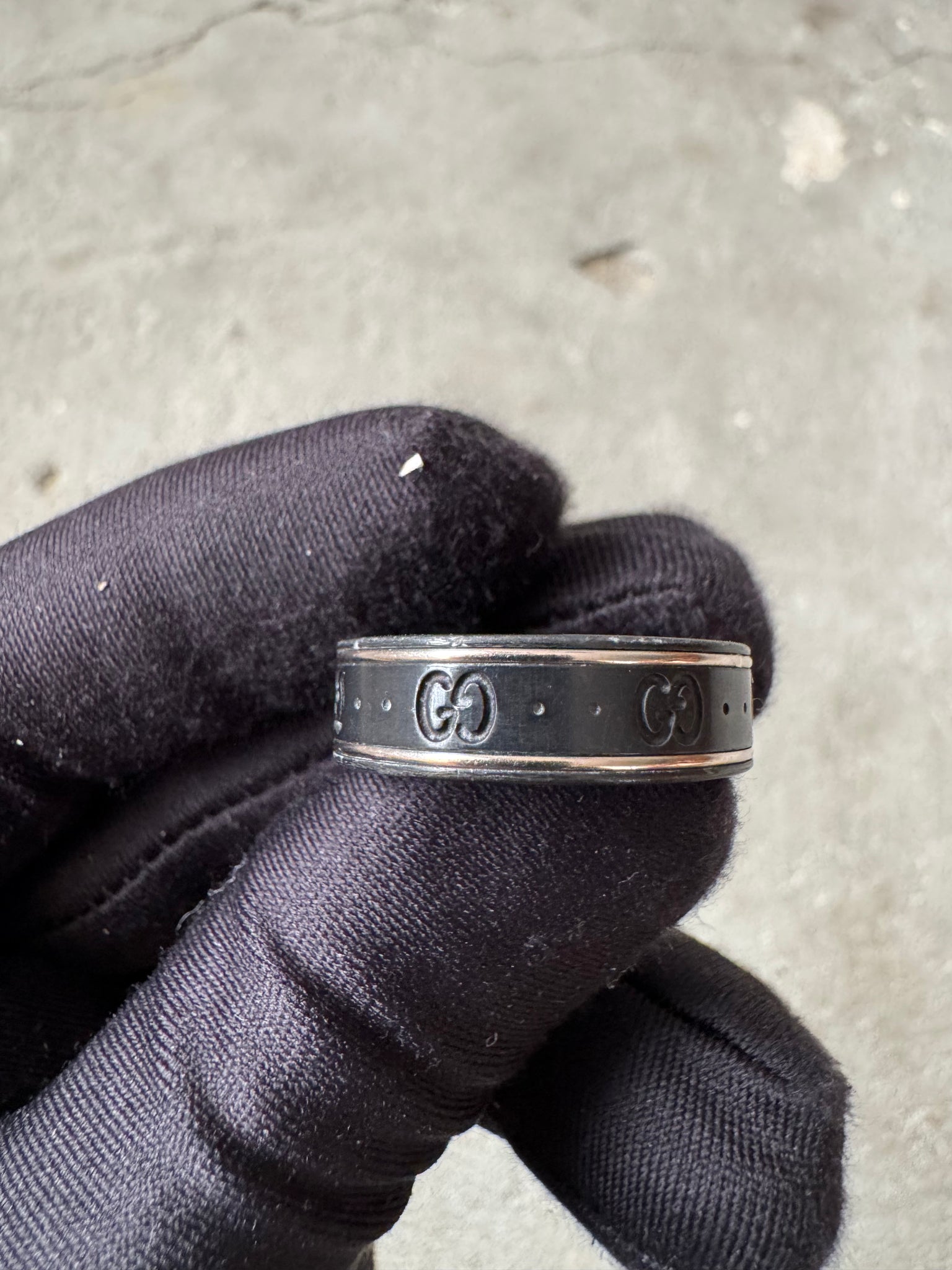 Gucci GG Monogram Ring Black