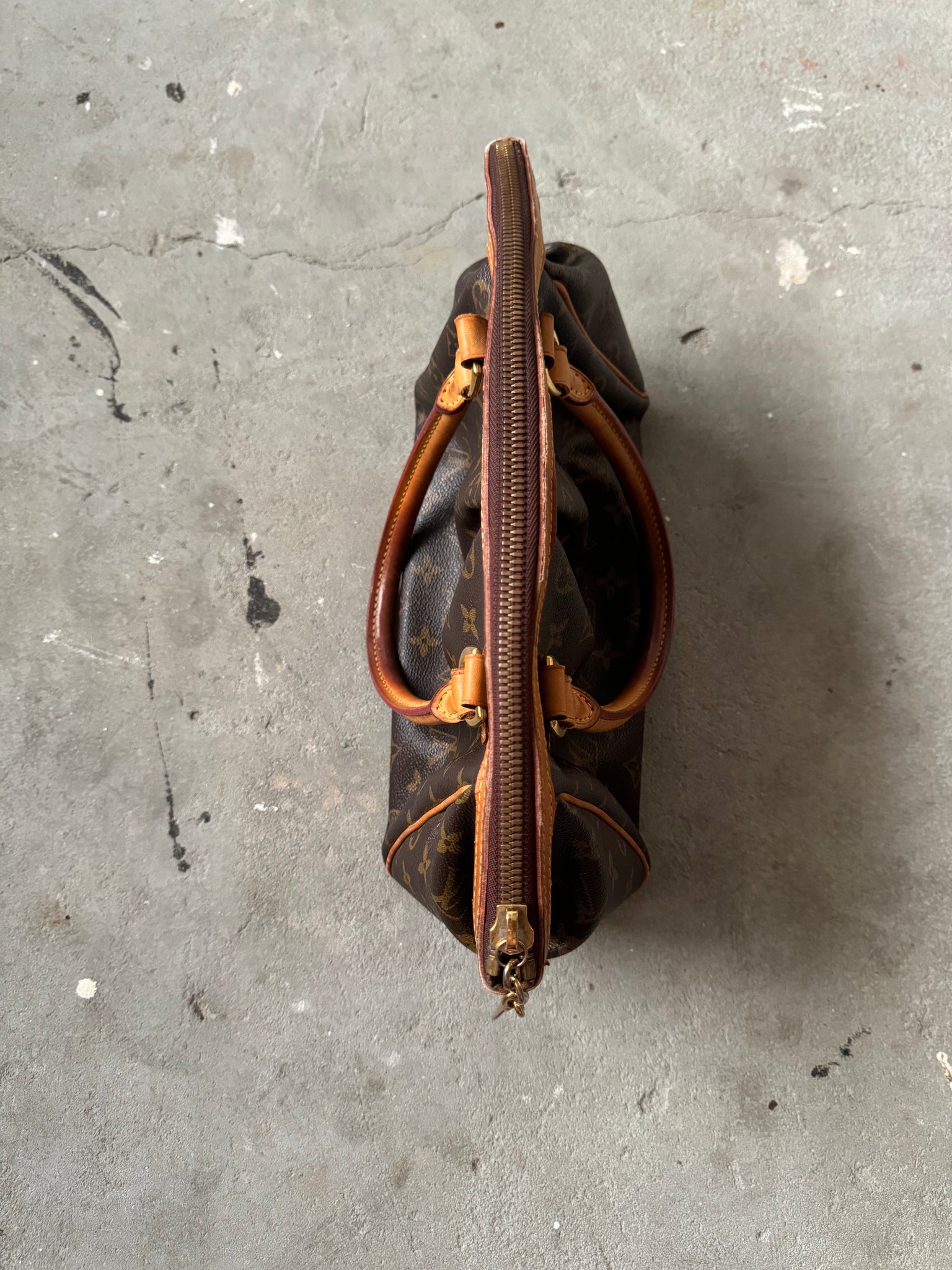 Louis Vuitton PM Tivoli Monogram Bag