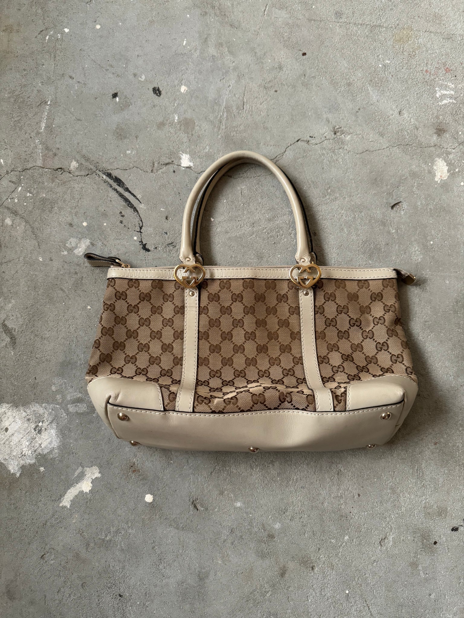 Gucci GG Monogram Lovely Heart Hand Bag Beige/White