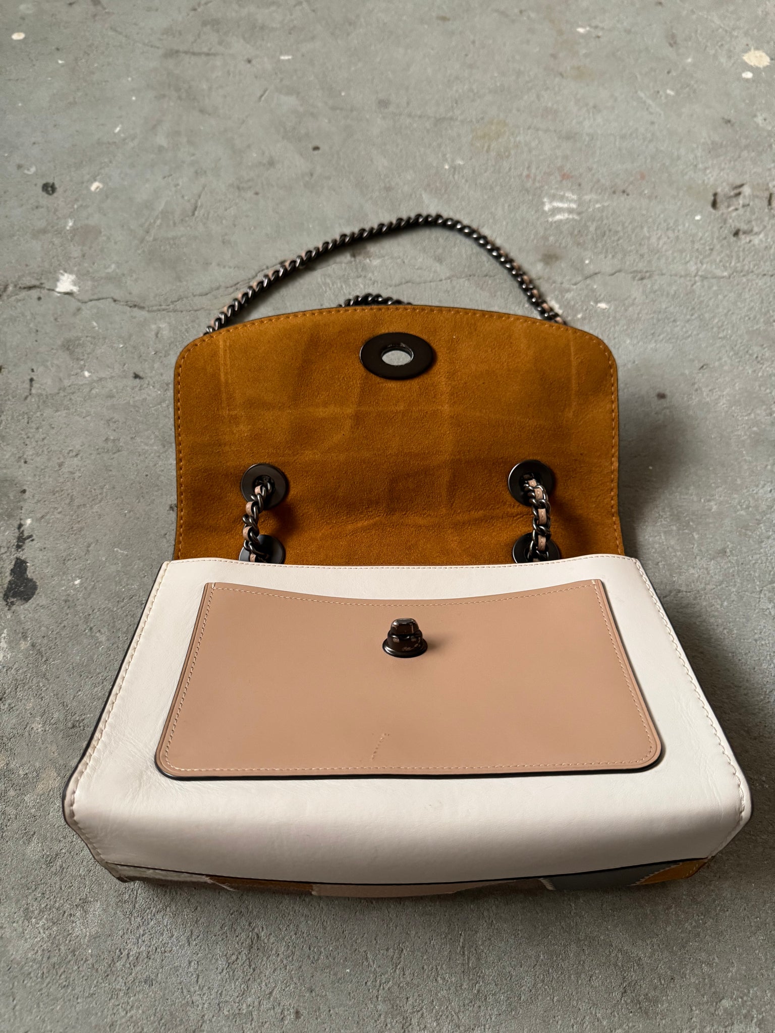 Coach Signature Parker Multi Patch Chain ShoulderBag